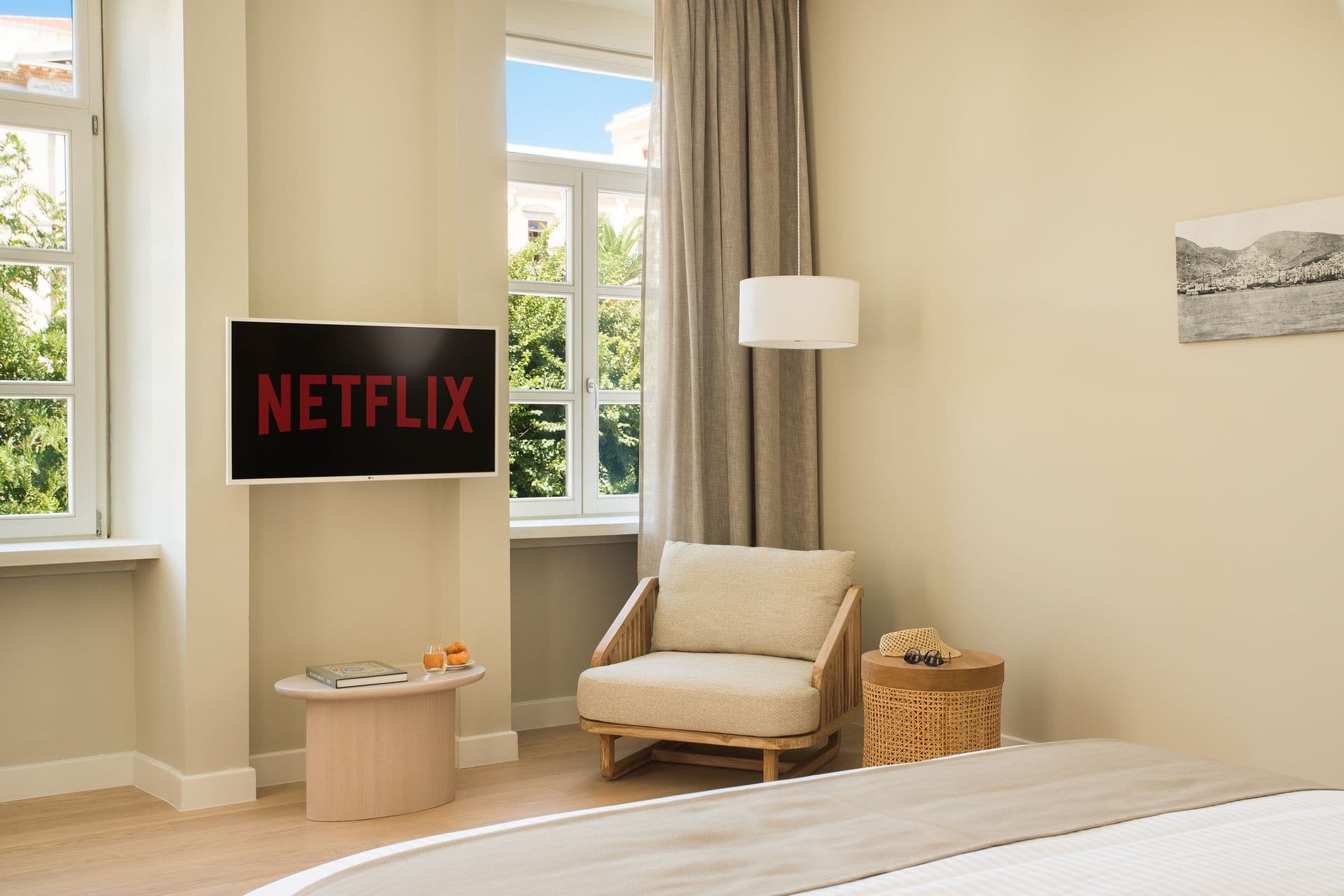 room-types-SYROSSOUL-SUITE6-0.jpg