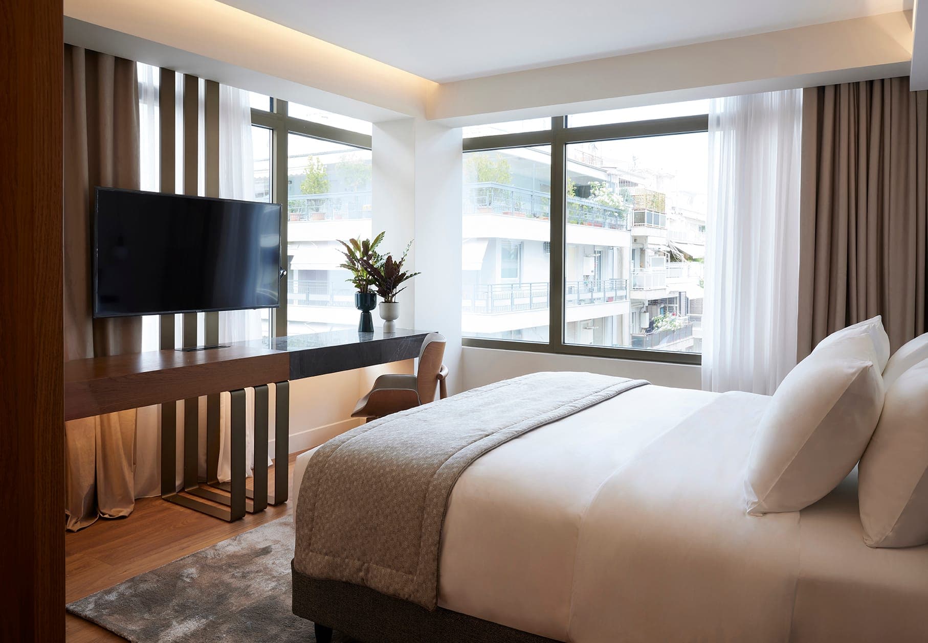 room-types-T8HOTEL-EXECR-0.jpg