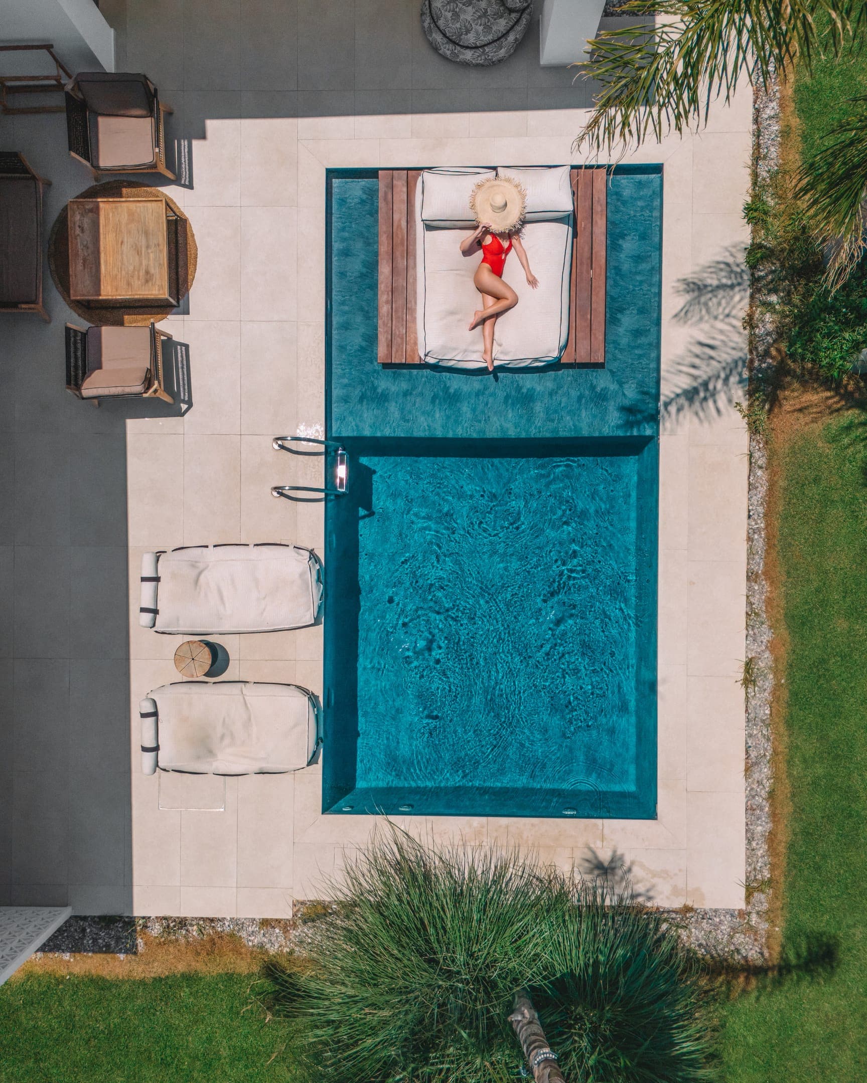 room-types-TAFBEACH-BAREFO-0.jpg