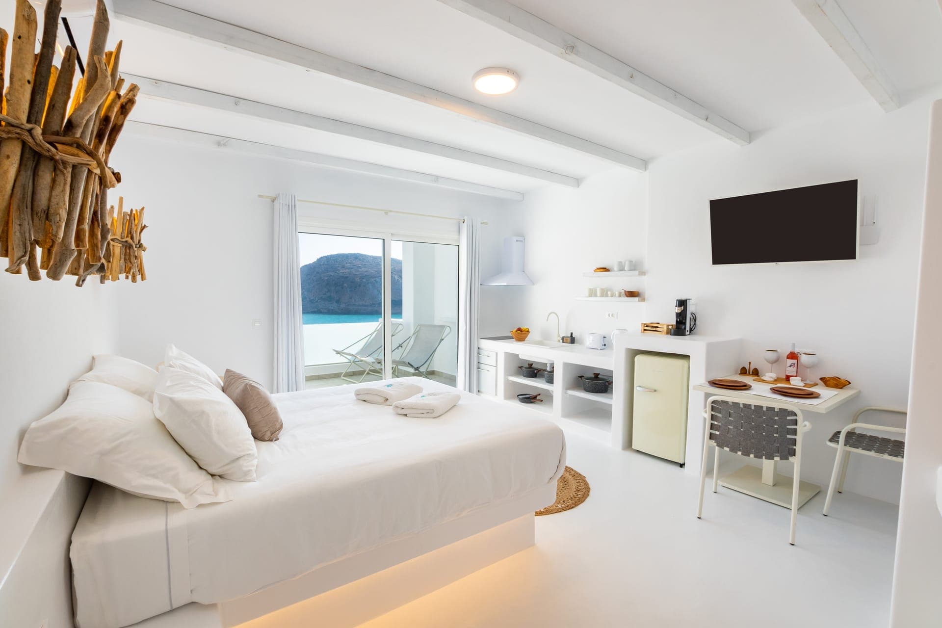 room-types-THALASSLXS-203-0.jpg