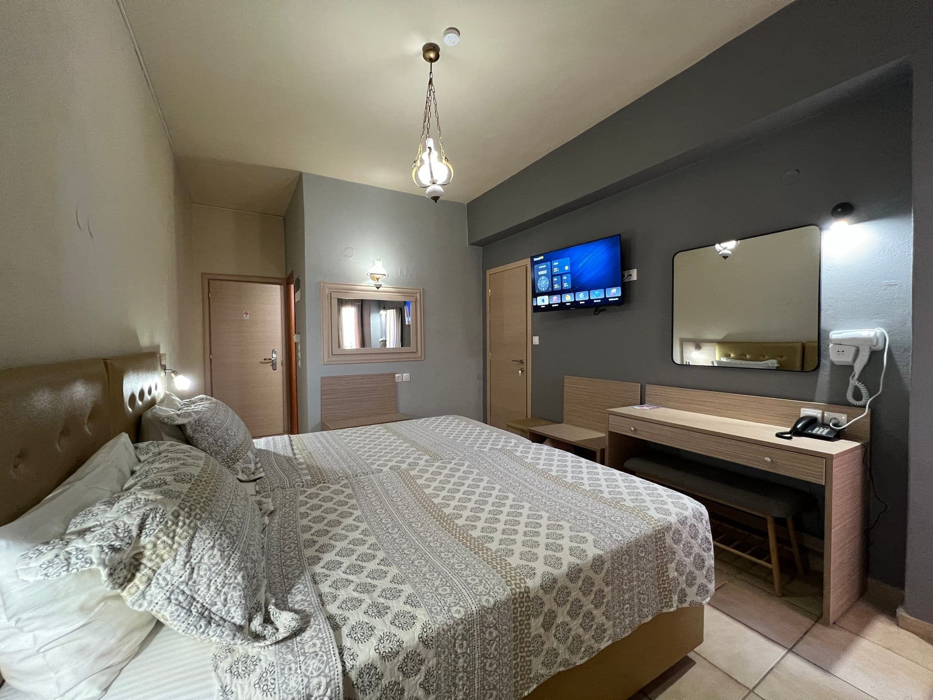 room-types-THALIACRE-DOUBLE-0.jpg