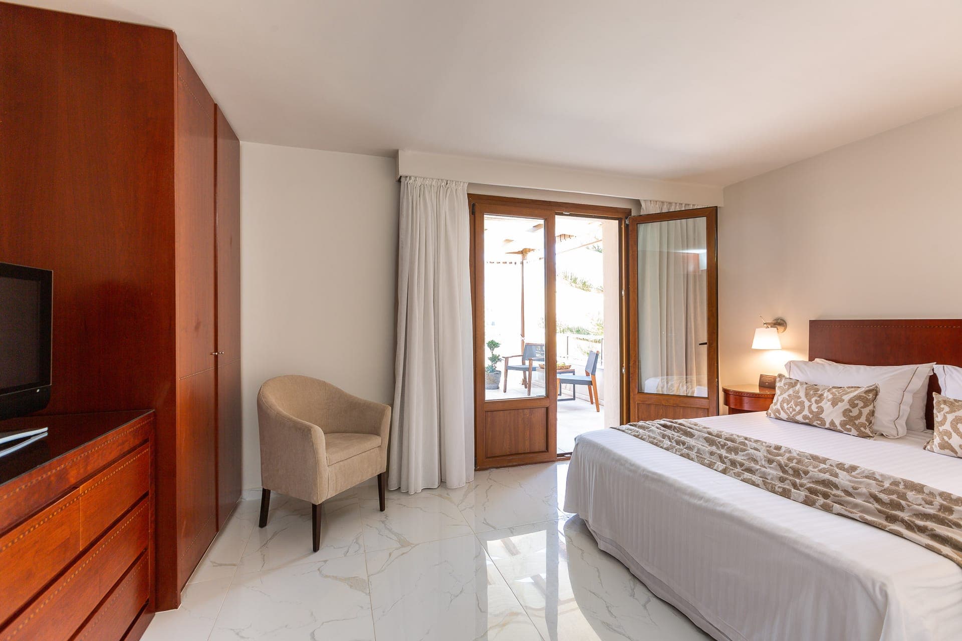 room-types-THEARTEMIS-PRESUI-0.jpg