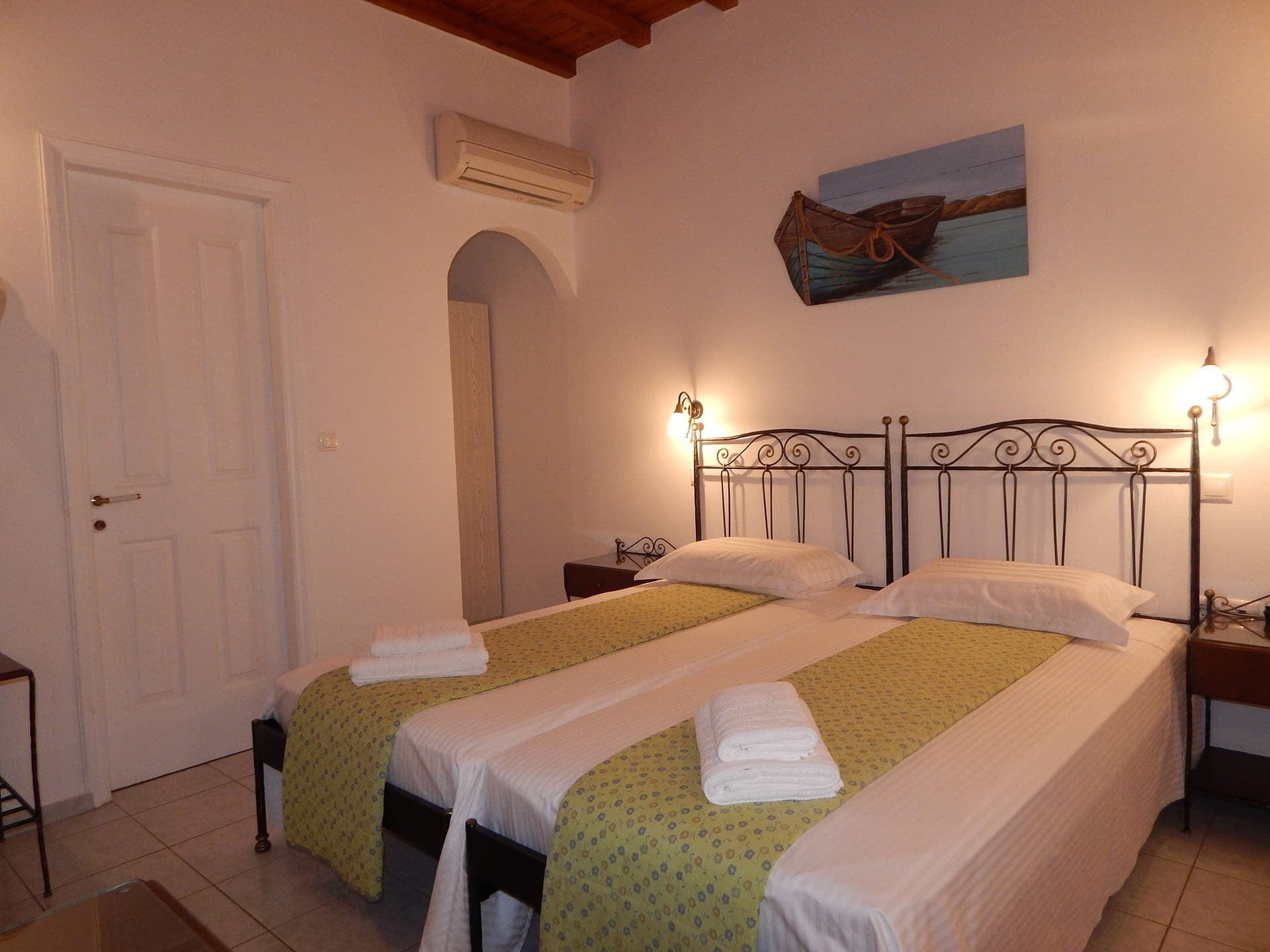 room-types-TINOSUITES-CLDBL-0.jpg
