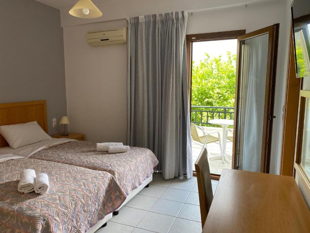 room-types-TRITONCRET-STD-0.jpg