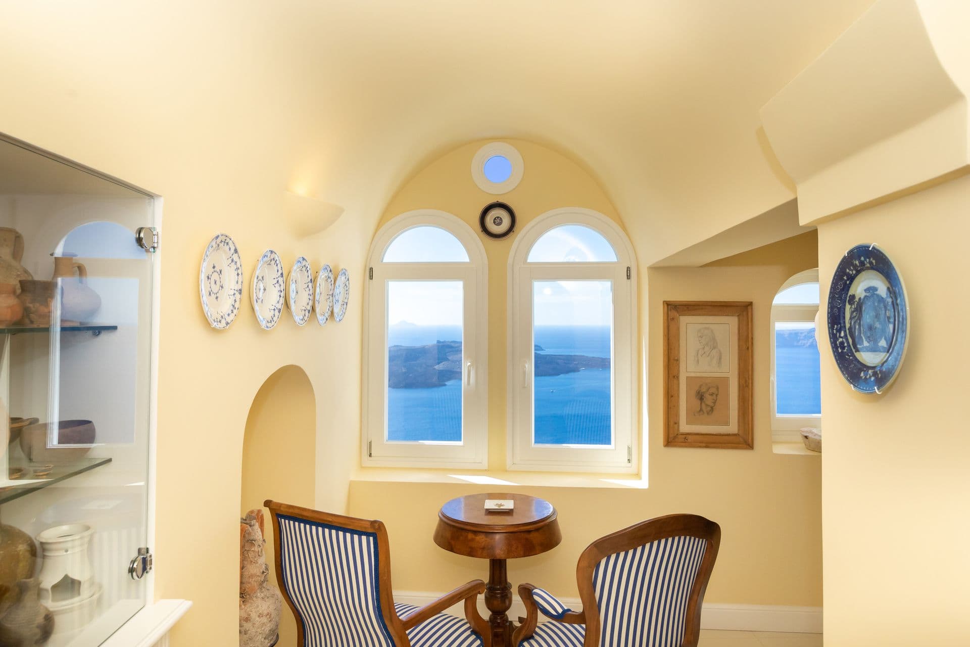 room-types-TSITOURAS-THOP-0.jpg