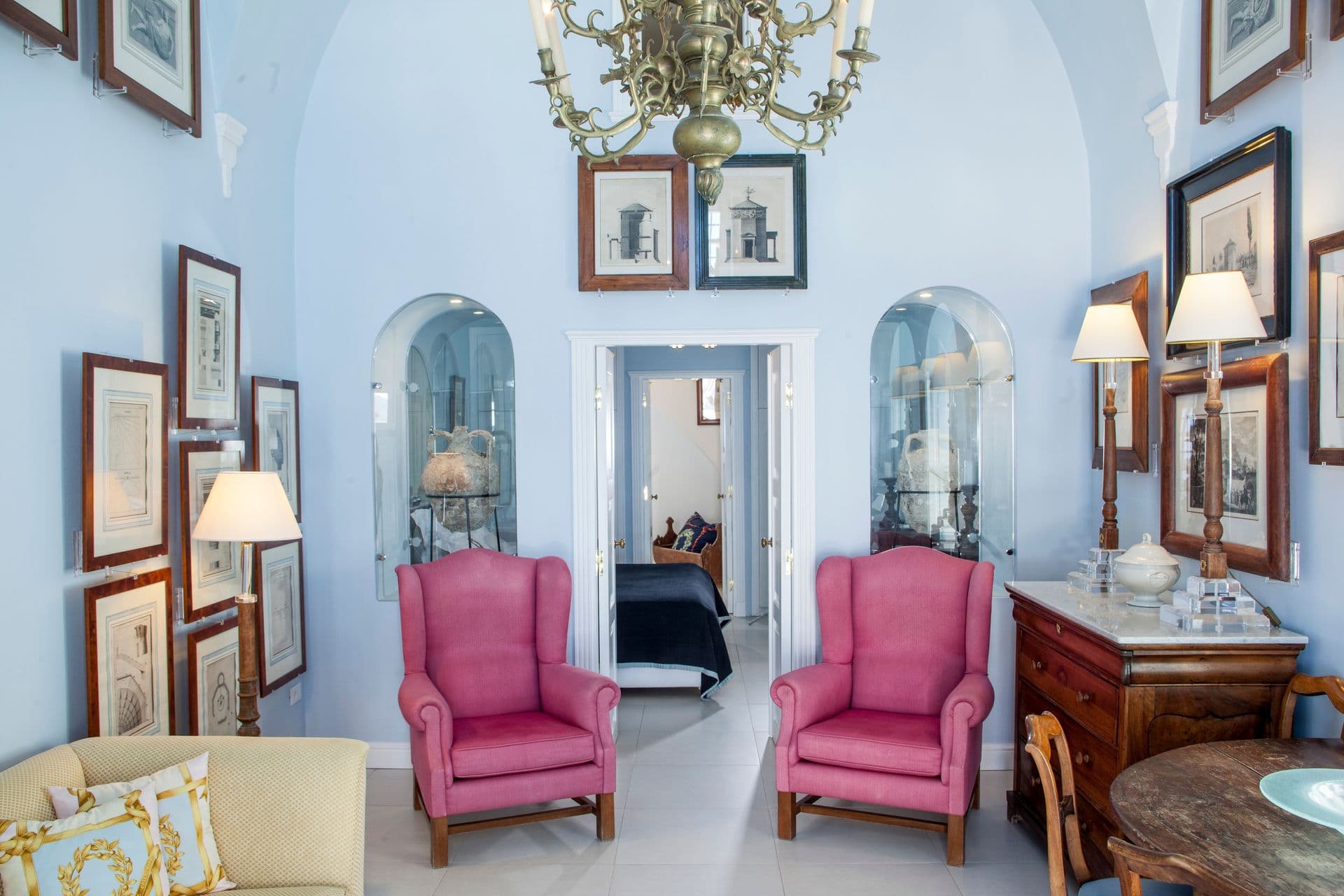 room-types-TSITOURAS-THOW-0.jpg