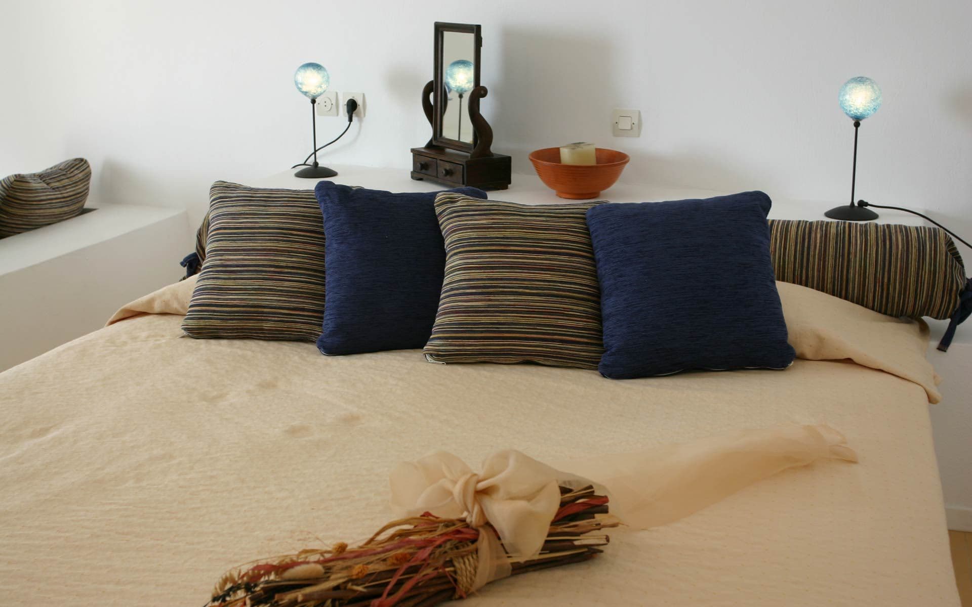 room-types-TZEKOSVI-TRIPLE-0.jpg