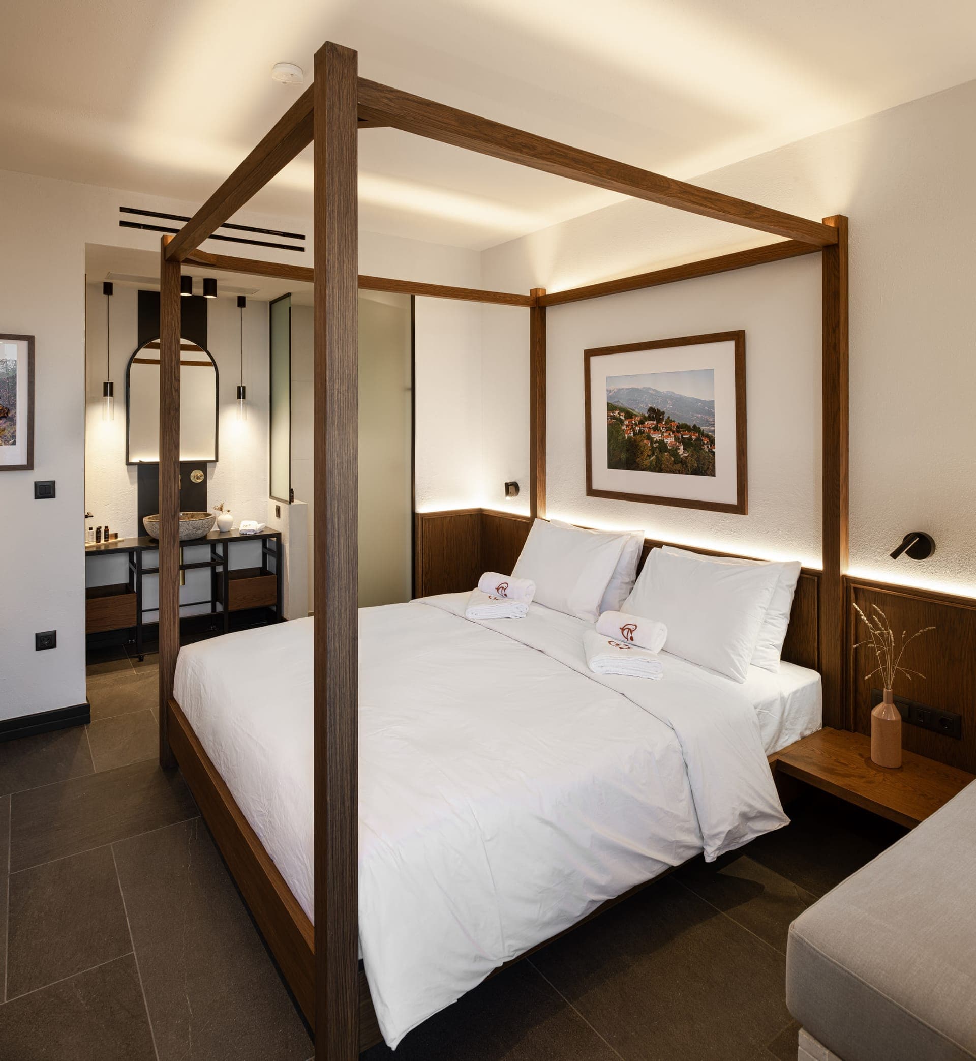 room-types-UNEDO-DBL-0.jpg