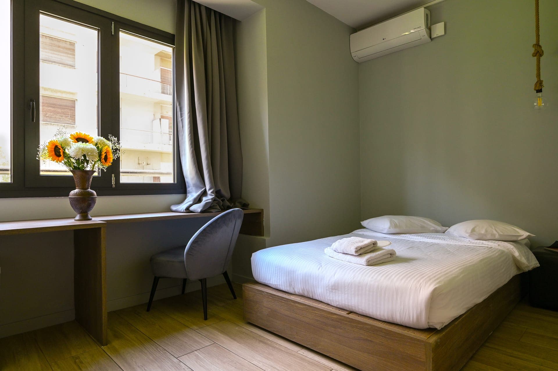 room-types-URBANCORE-SPRNB-0.jpg