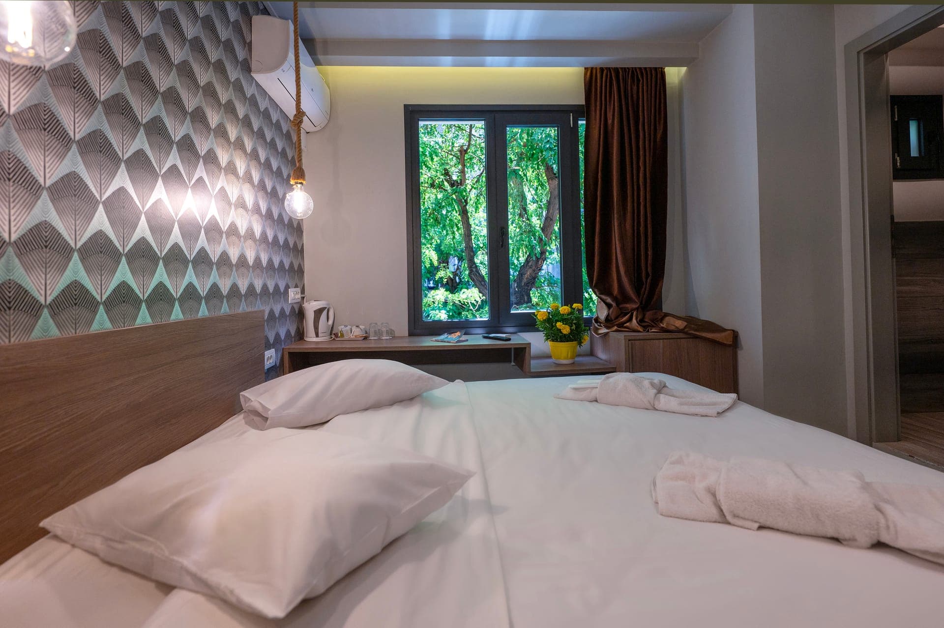 room-types-URBANCORE-STDRNB-0.jpg