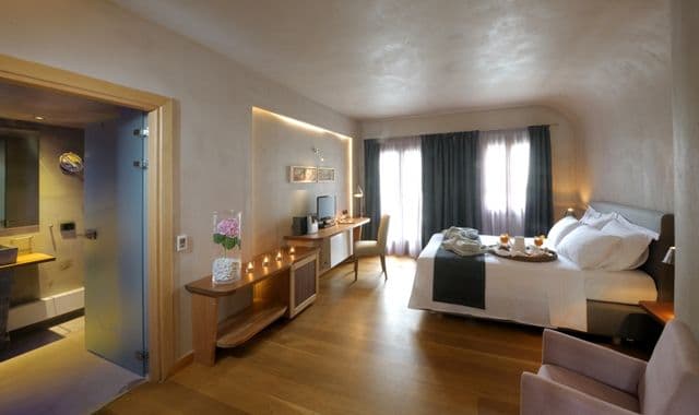 Superior room