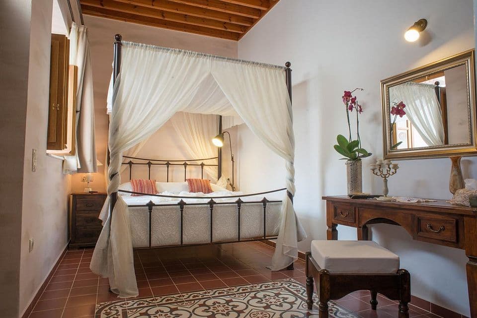 room-types-VAMALIALIN-AMALIA-0.jpg