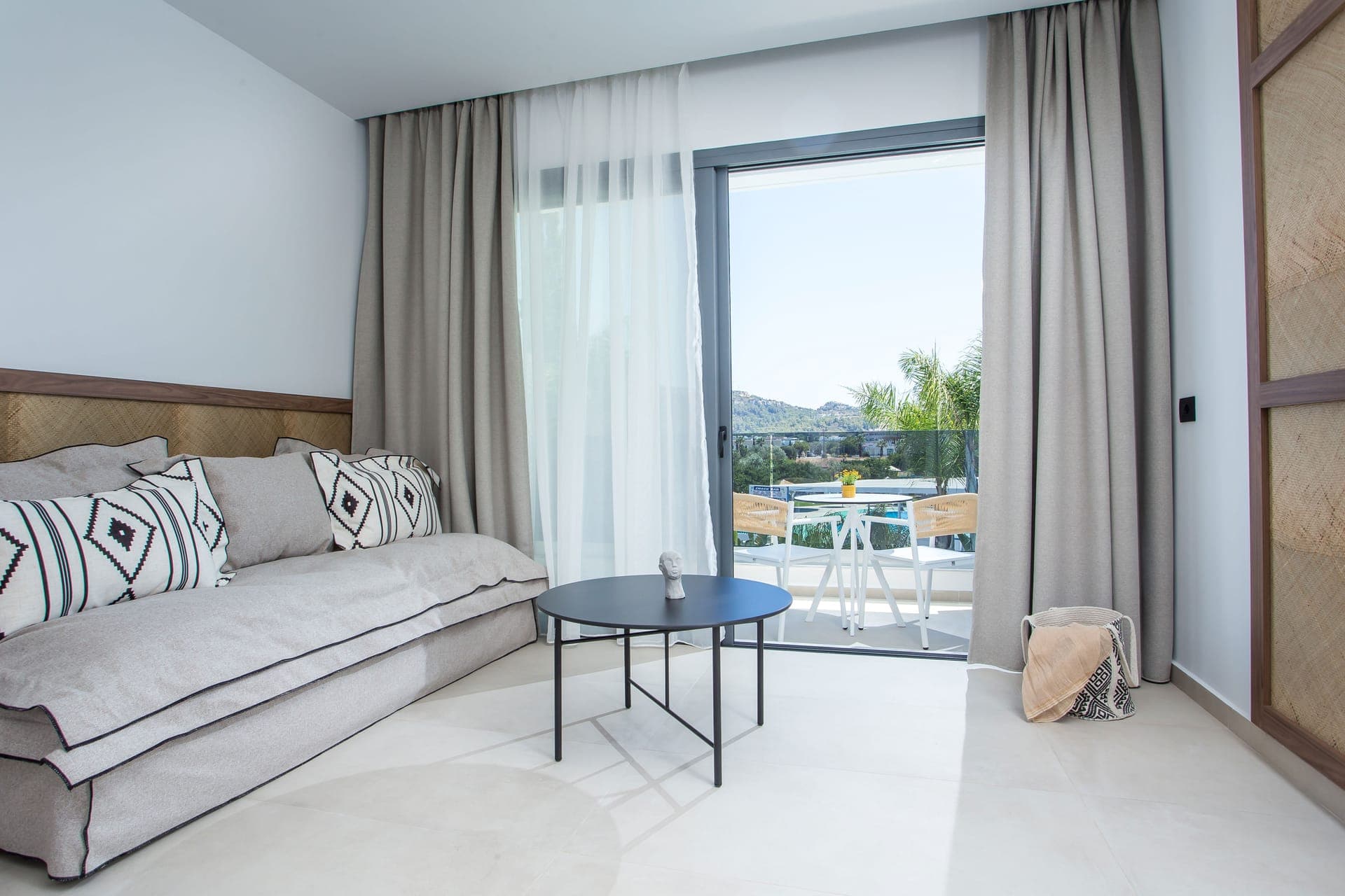room-types-VANIKSUITE-SUIBNY-0.jpg
