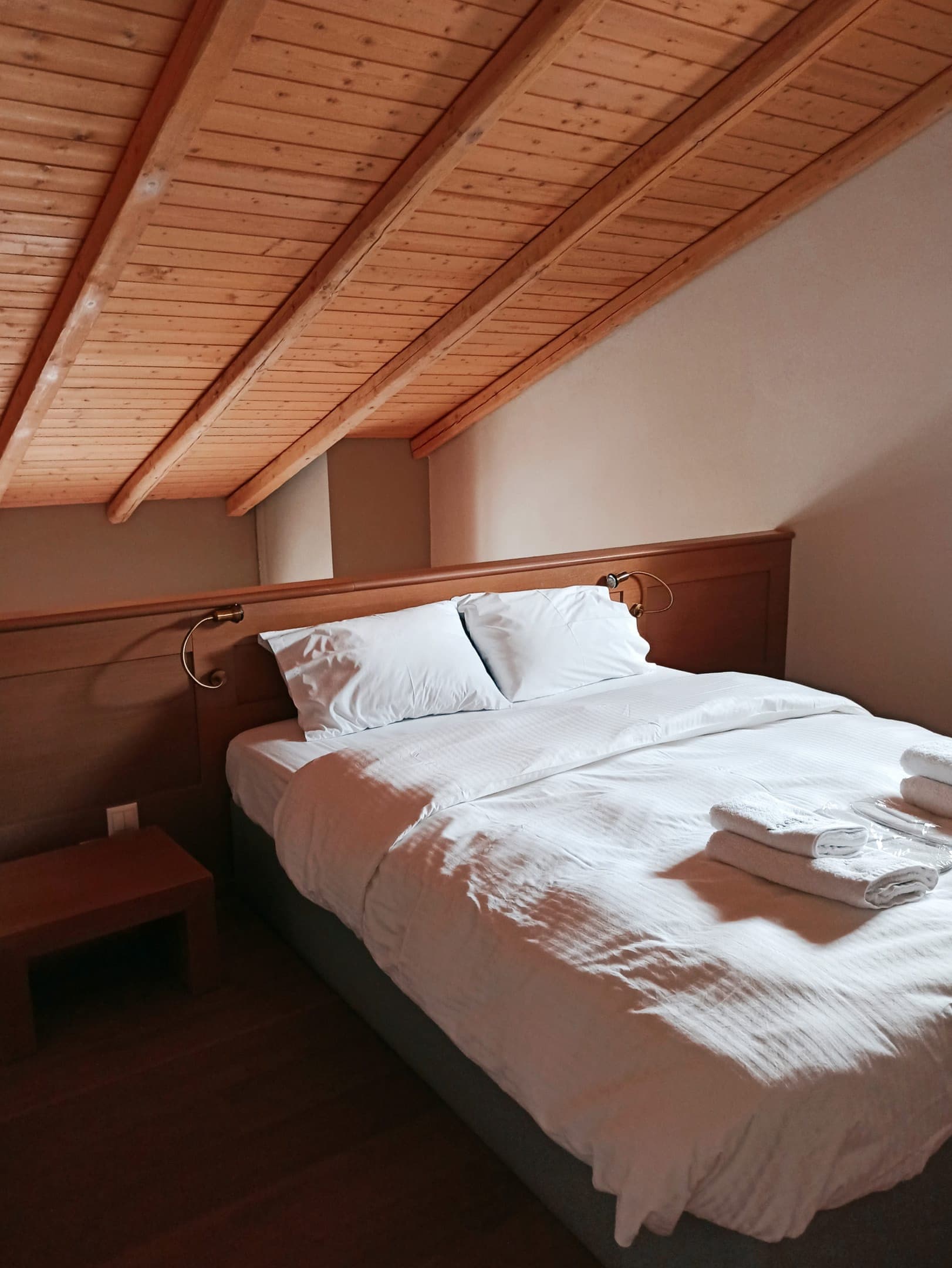 room-types-VASILIKI-JUNSUI-0.jpg