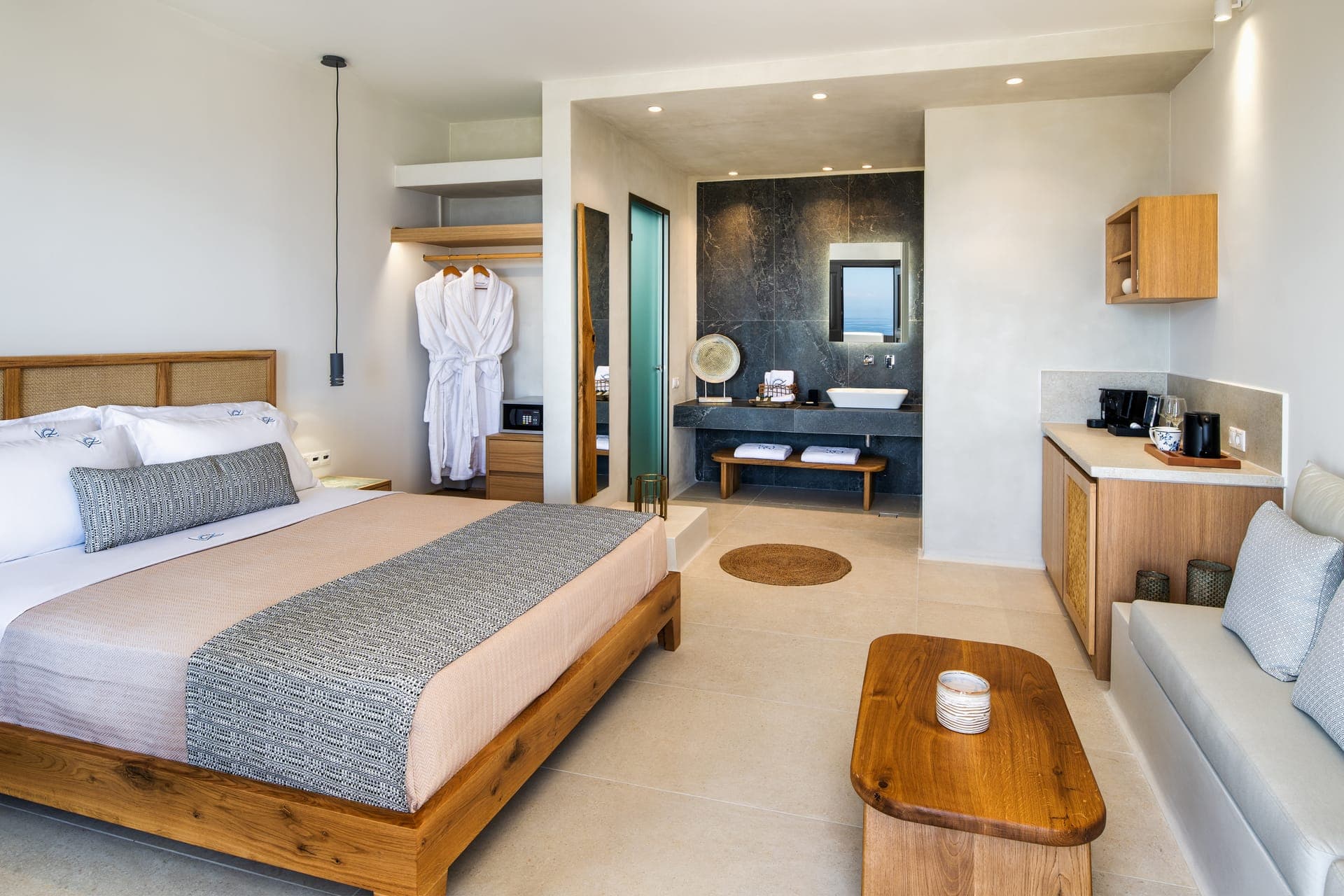 room-types-VENUSSUN-JSUGF-0.jpg