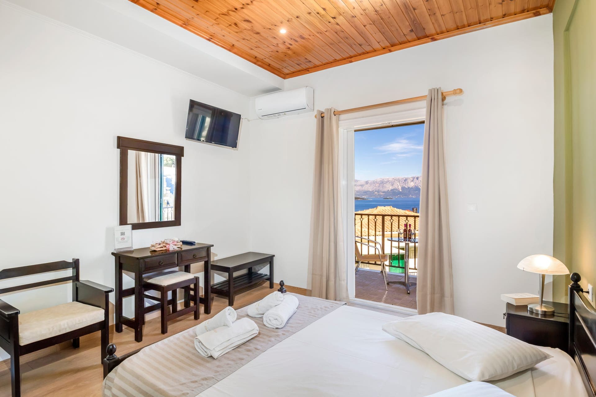 room-types-VERGINA-DBL-0.jpg