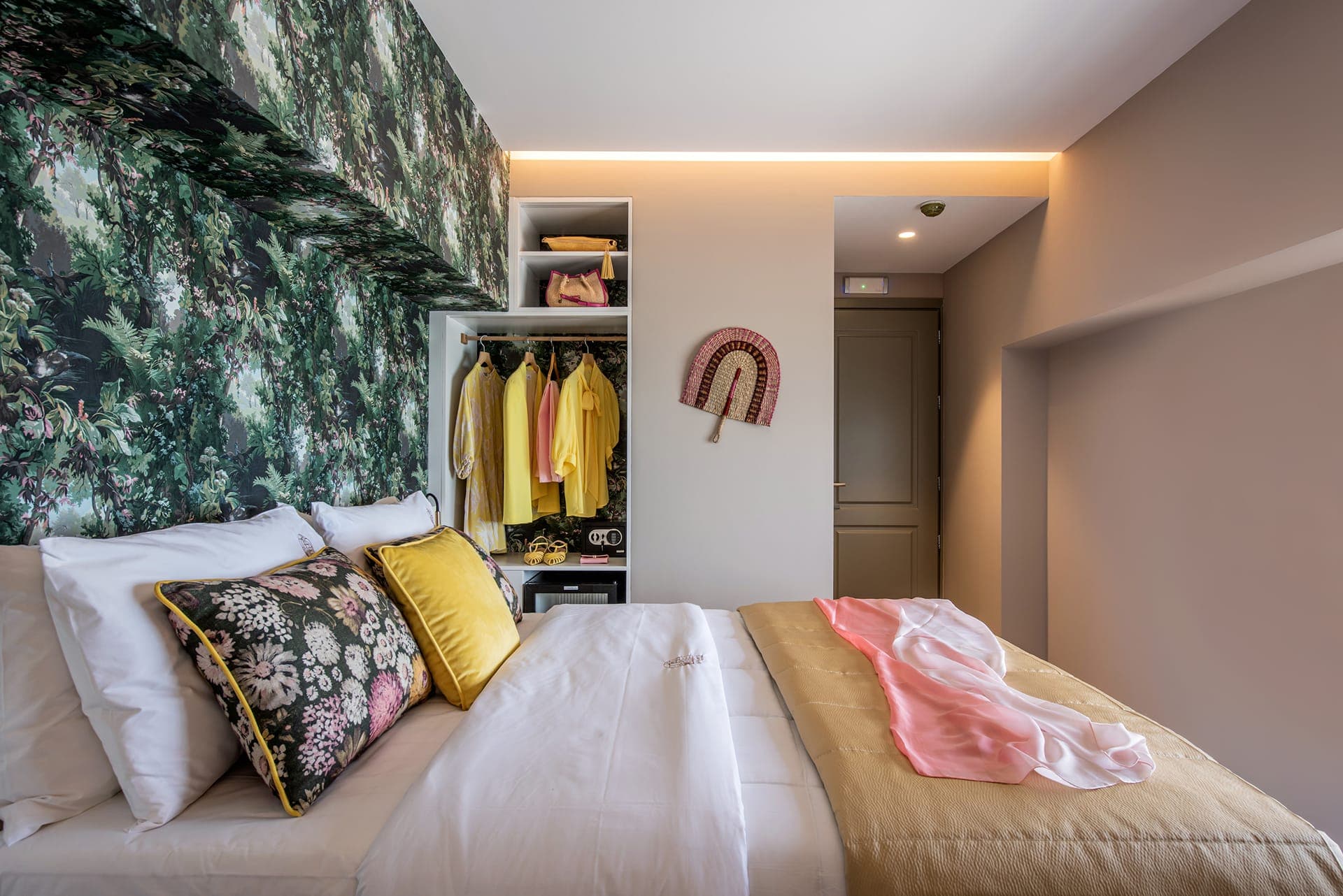 room-types-VESPERA-DBLSVS-0.jpg