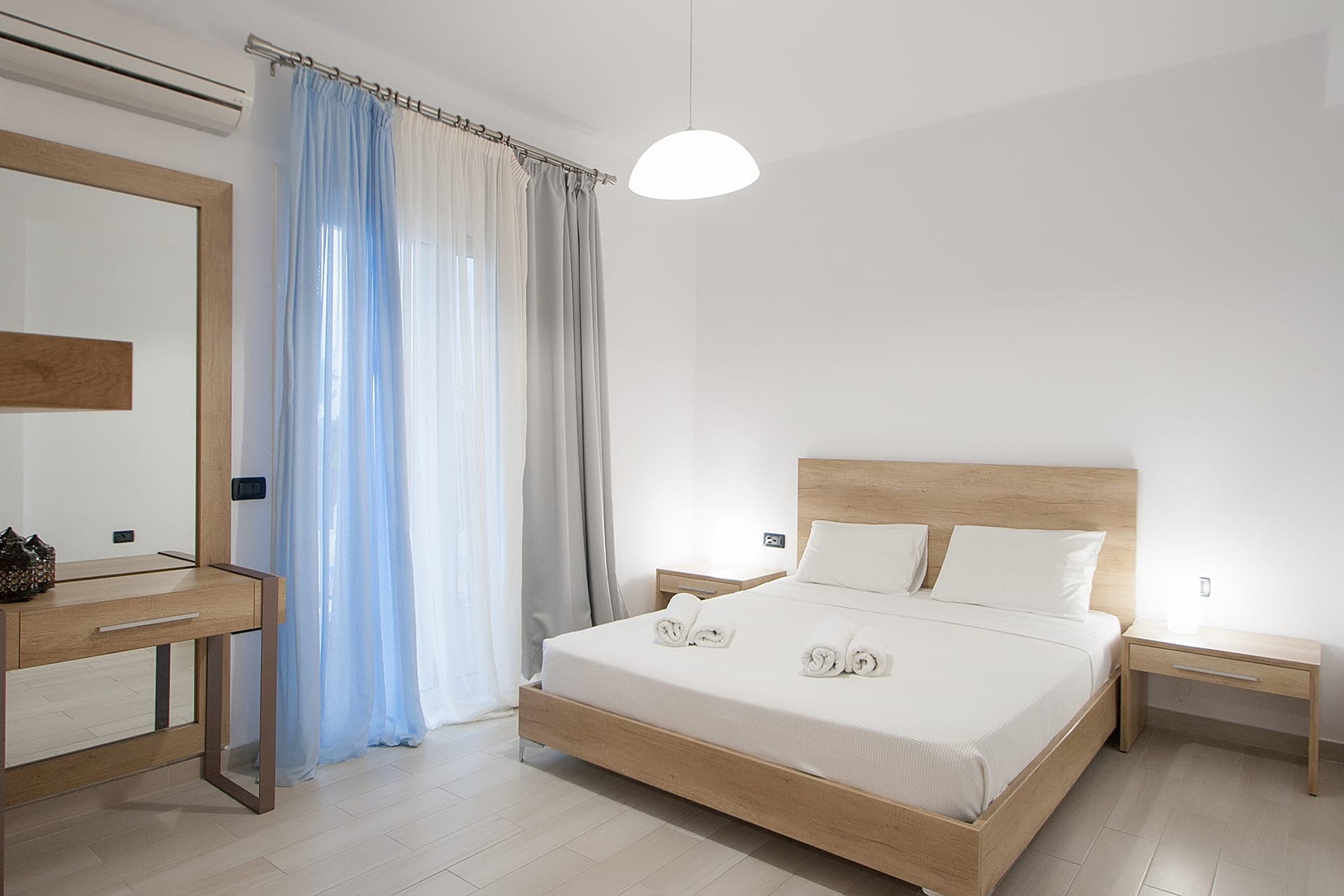 room-types-VILALISSIA-DELDBL-0.jpg