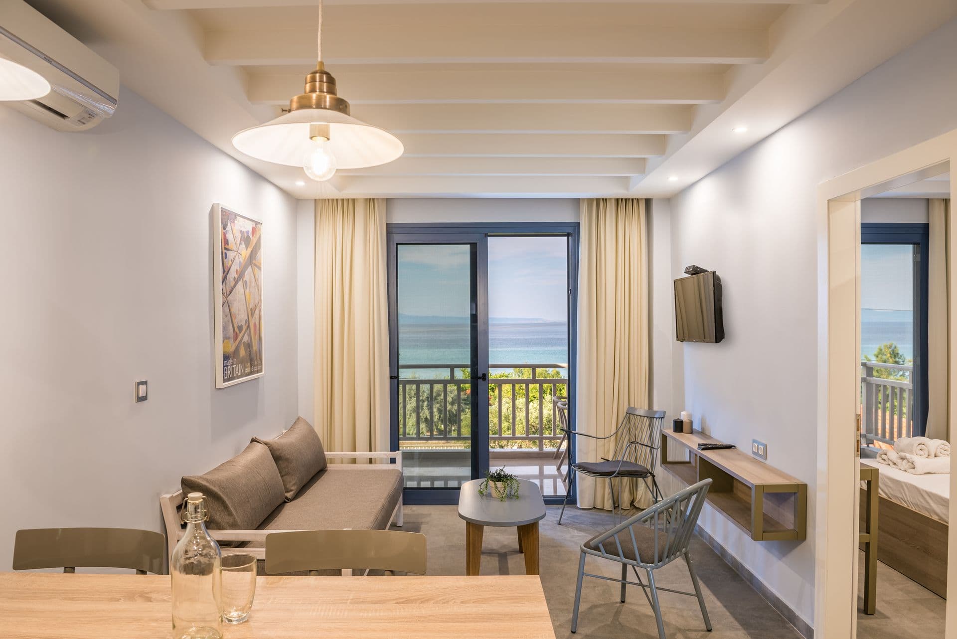room-types-VILLADESP-SUITE-0.jpg