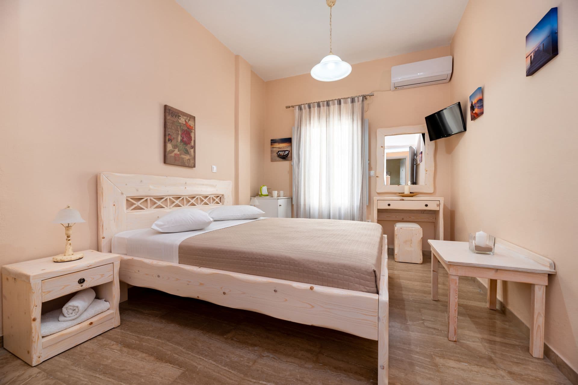 room-types-VILLAEGEON-DLDTWR-0.jpg