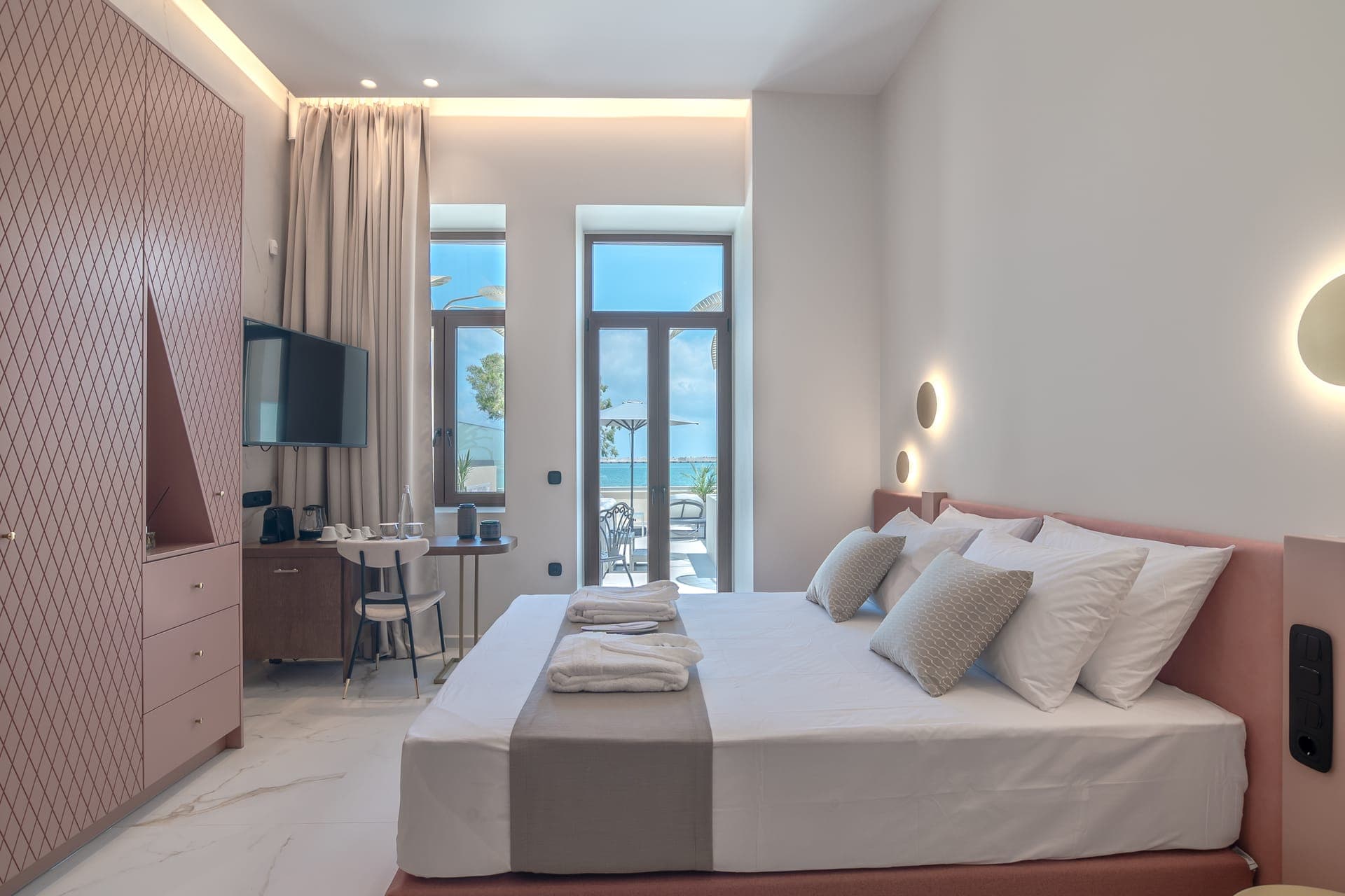 room-types-VILLALEFKO-EXECUT-0.jpg