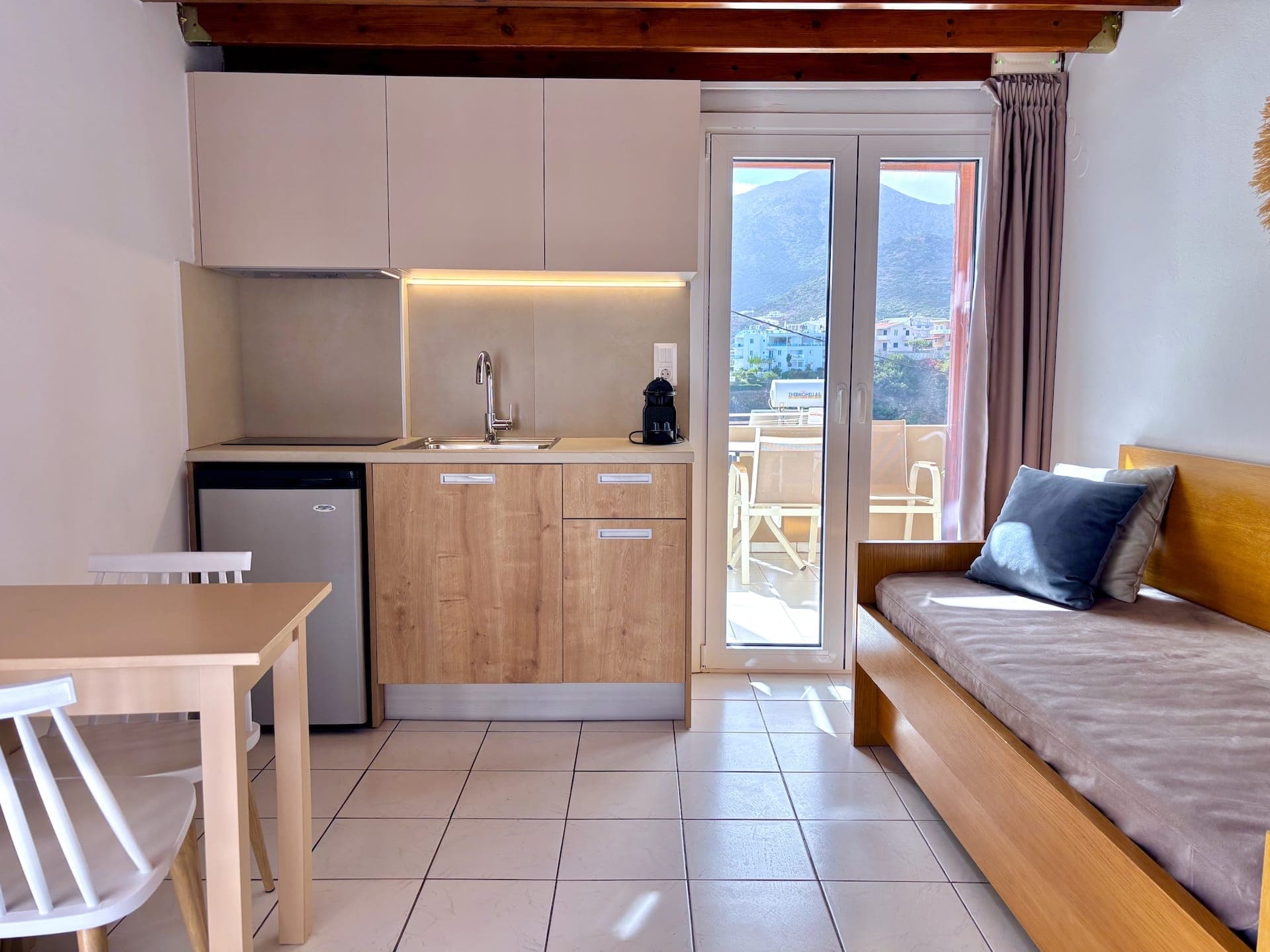 room-types-VILLAVAS-ECONA-0.jpg