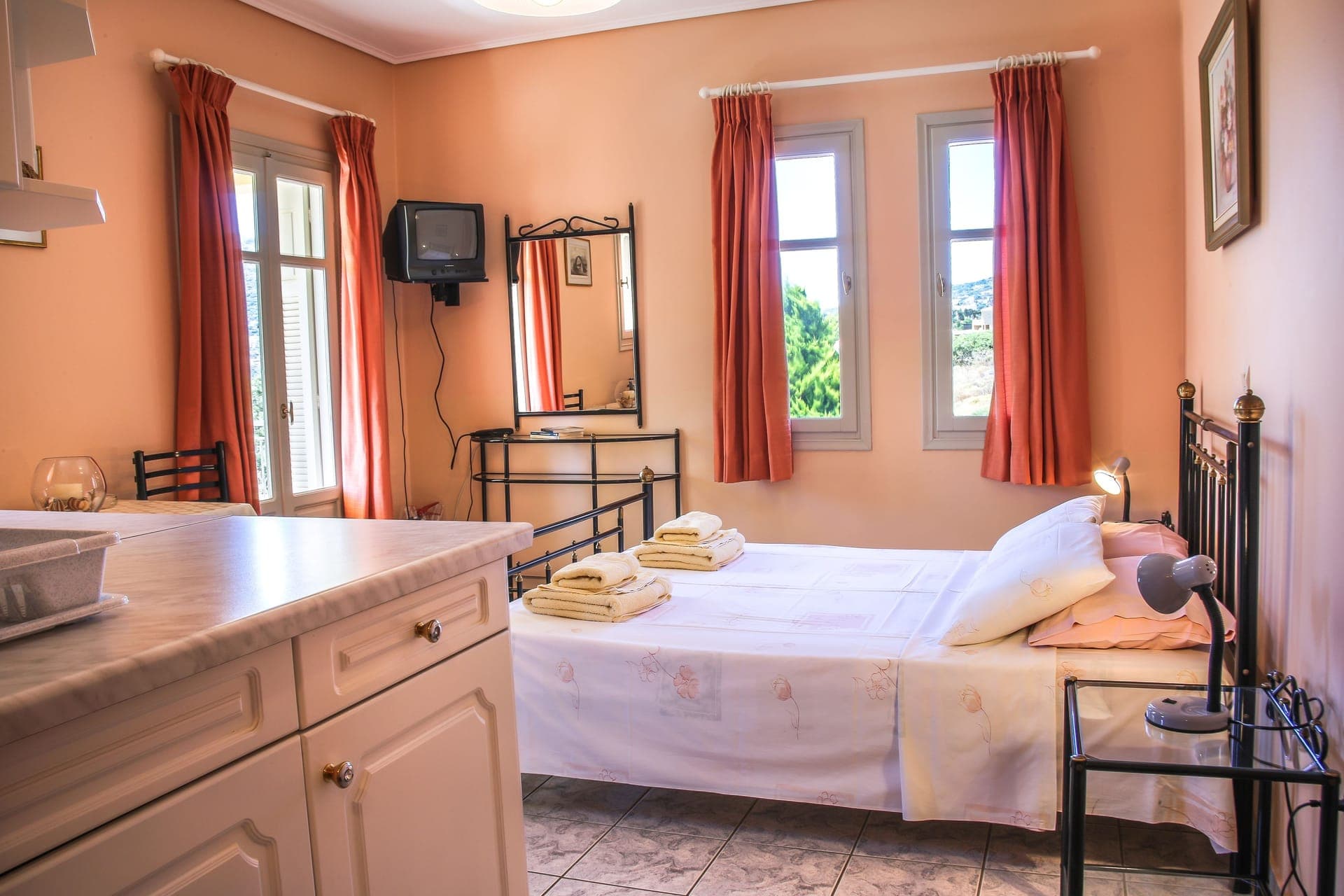 room-types-VILLAVIEW-STB3-0.jpg