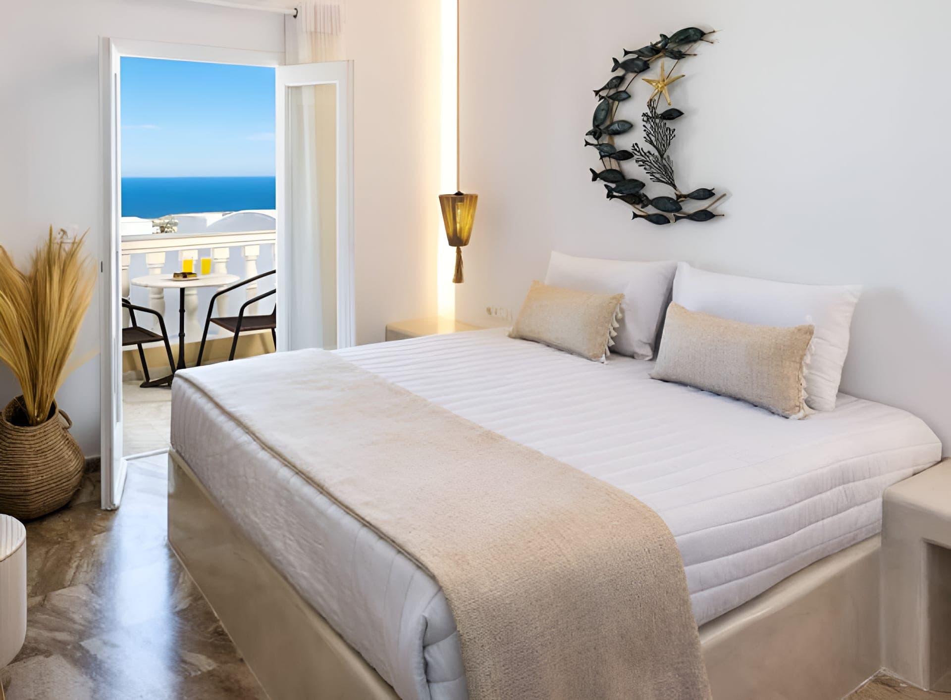 room-types-VINASPLACE-DLX-0.jpg