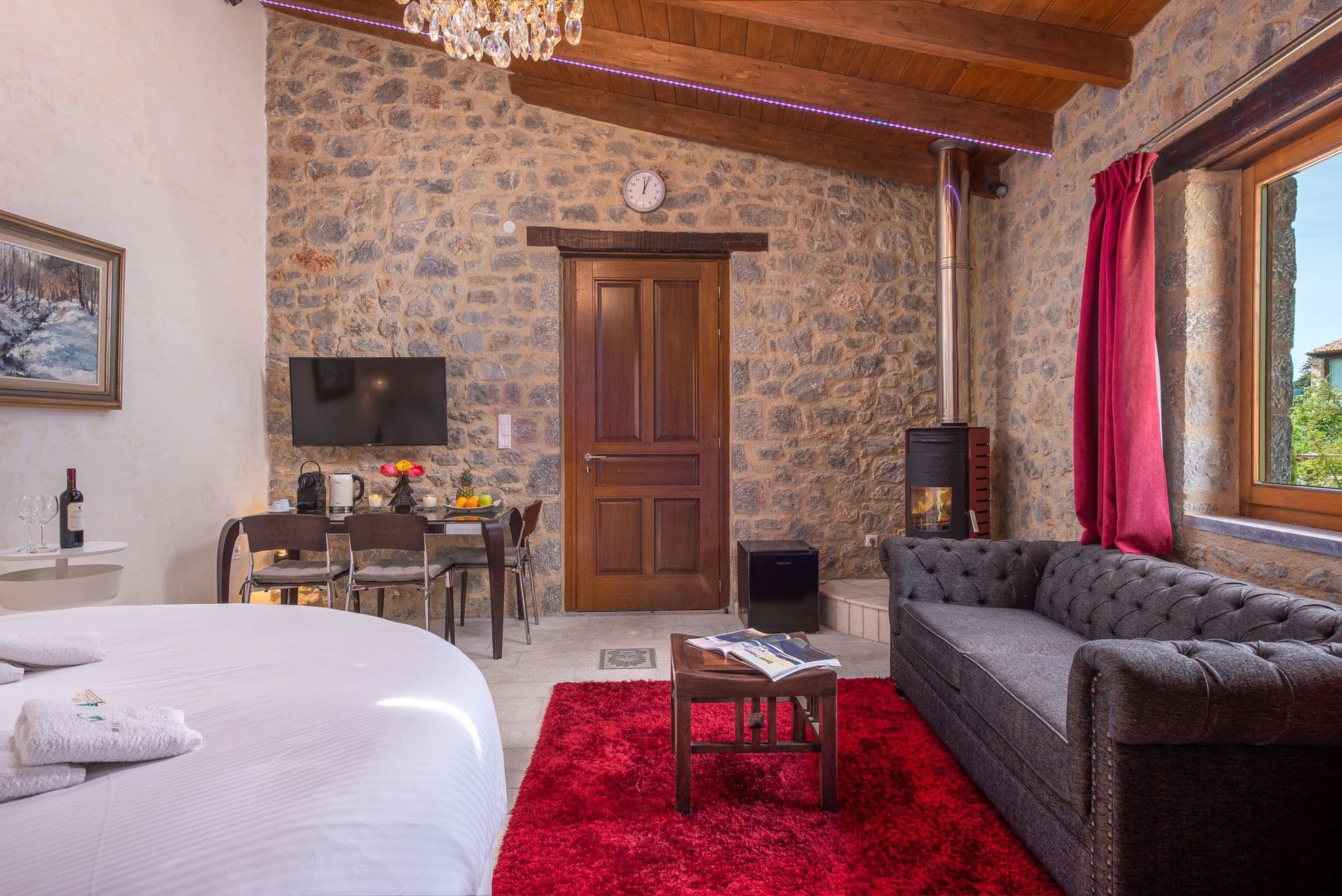 room-types-VIPELATOS-DIMITR-0.jpg