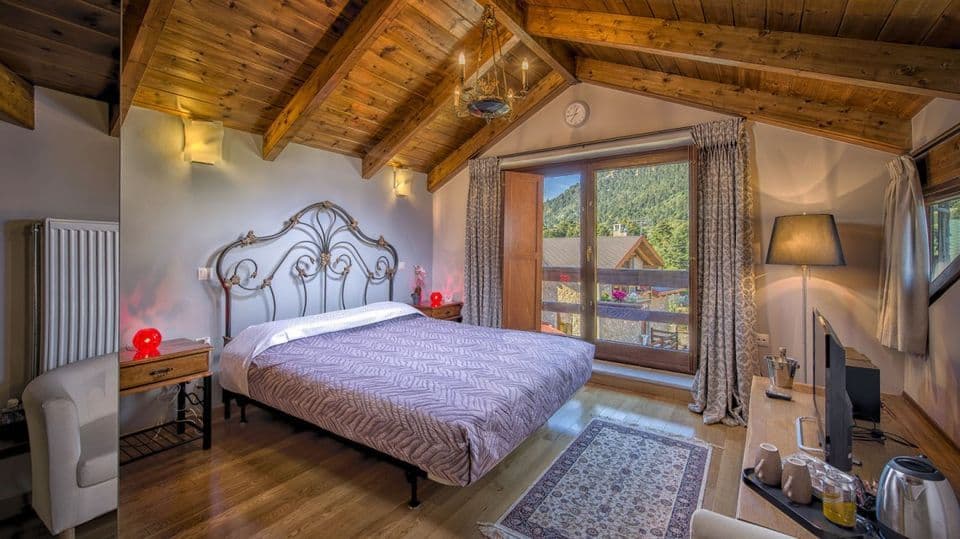 room-types-VIPELATOS-PROTOG-0.jpg