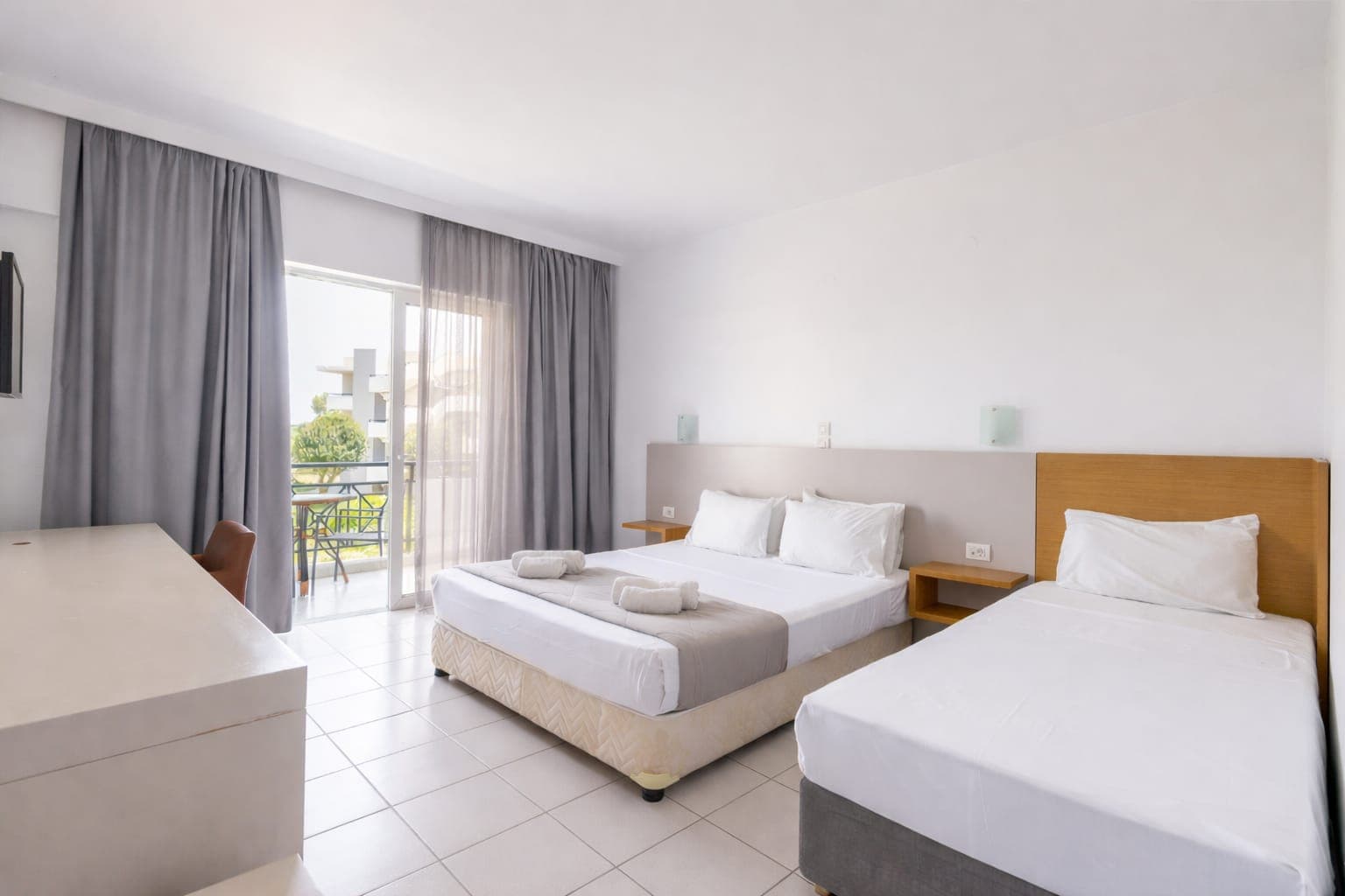 room-types-VIRGINIAHR-DBLBNG-0.jpg