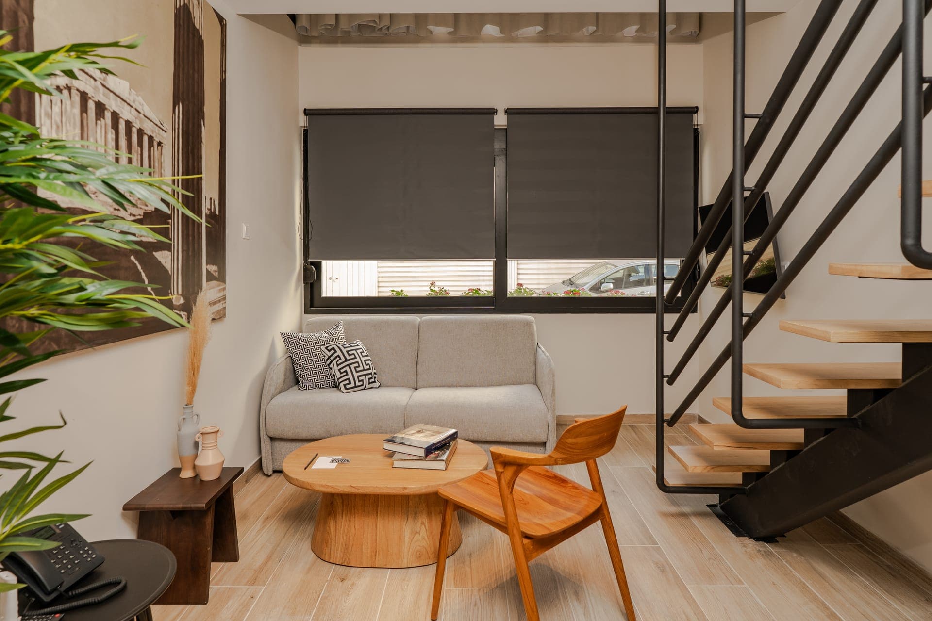 room-types-VISIONLAVR-LOFT-0.jpg