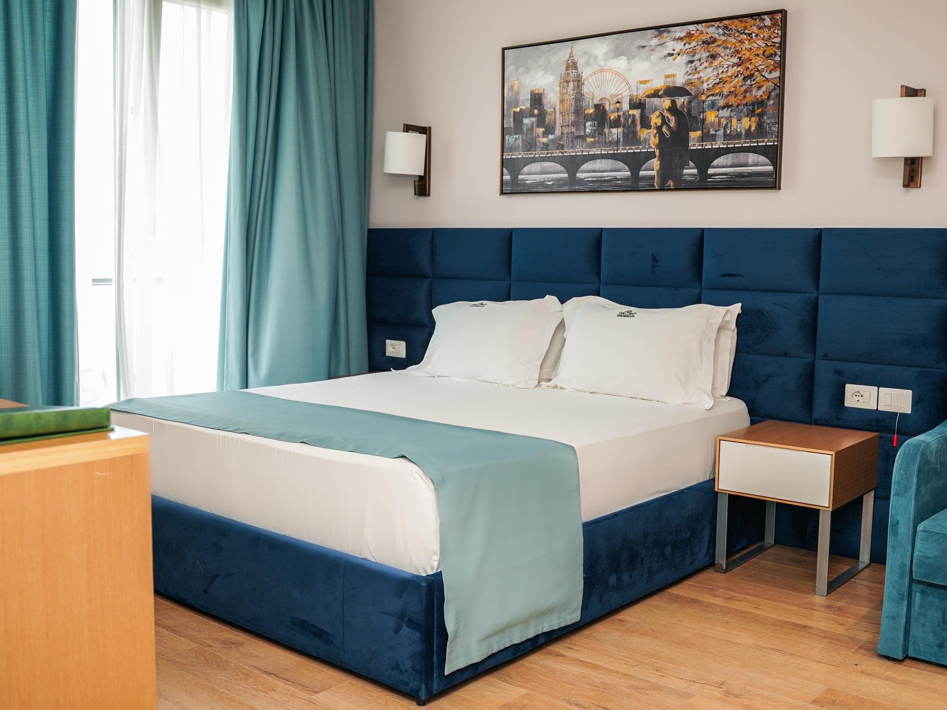 room-types-VMRESORSPA-DBSOFA-0.jpg