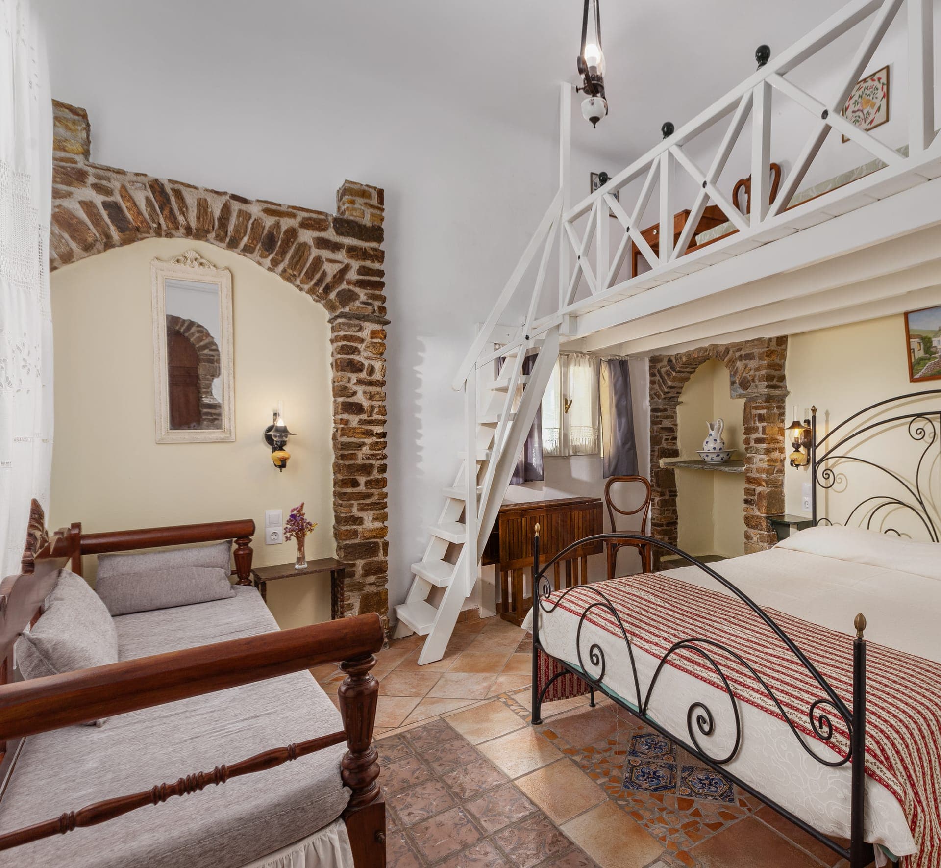 room-types-VOREADES-SST-0.jpg