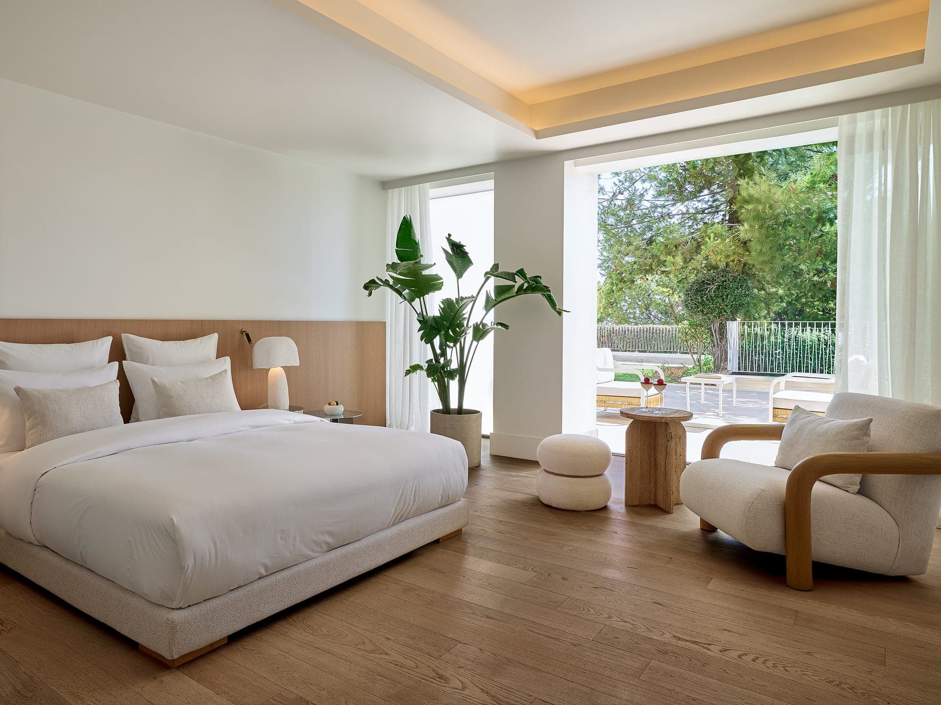 room-types-VOULSUITES-DLKG-0.jpg