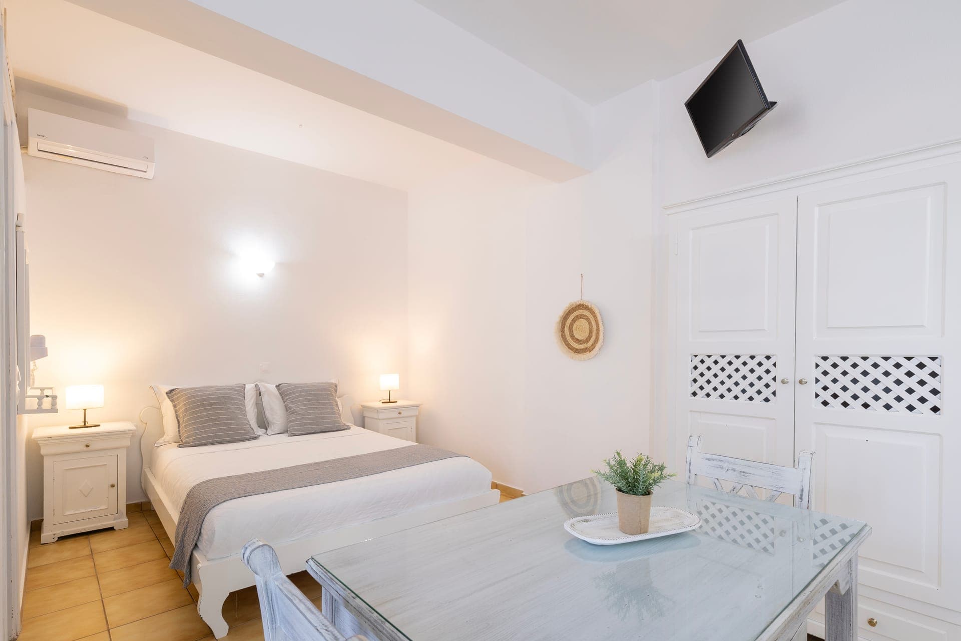 room-types-VRACHIAS-STDNV-0.jpg