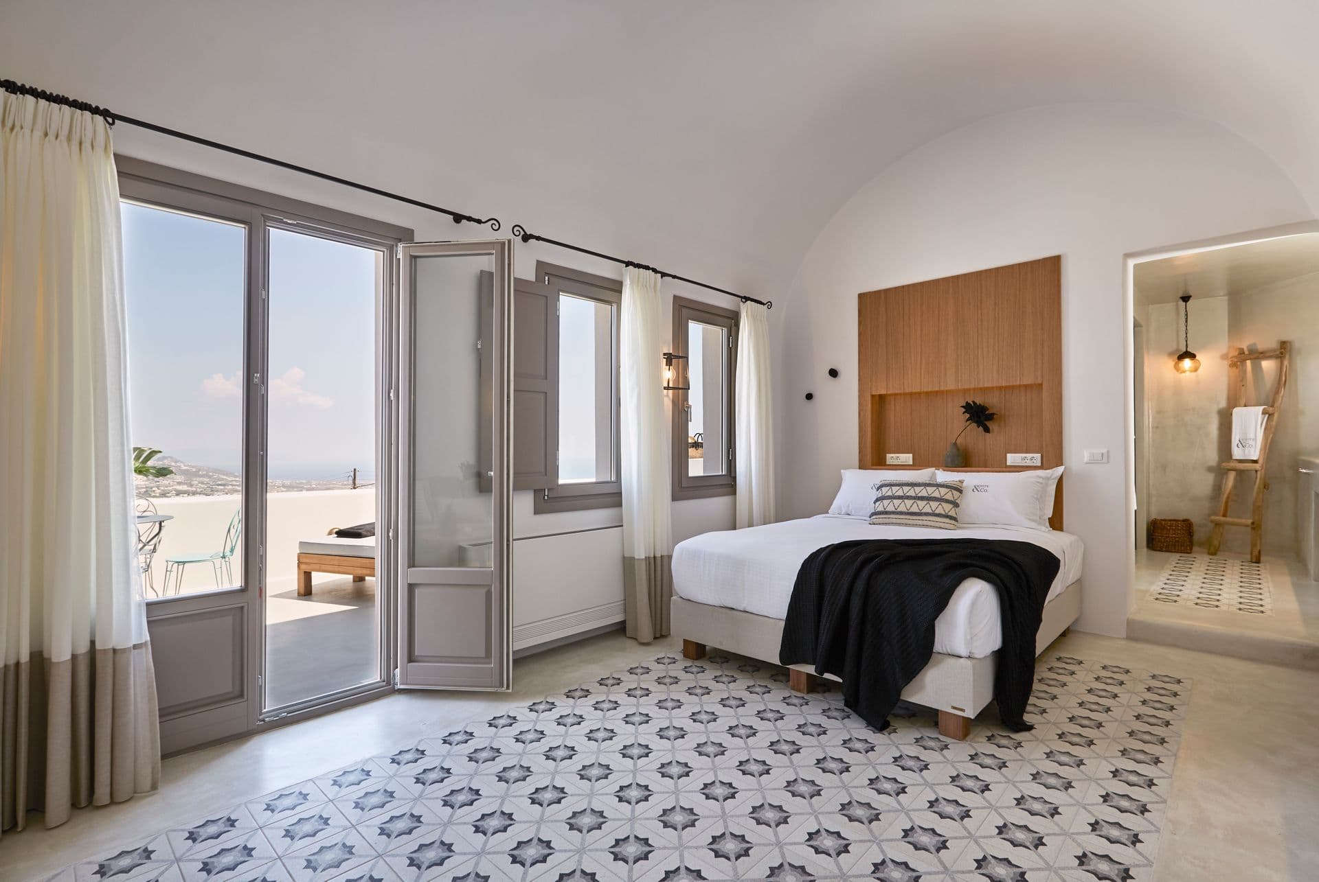 room-types-WHICOLATOR-JACZSU-0.jpg
