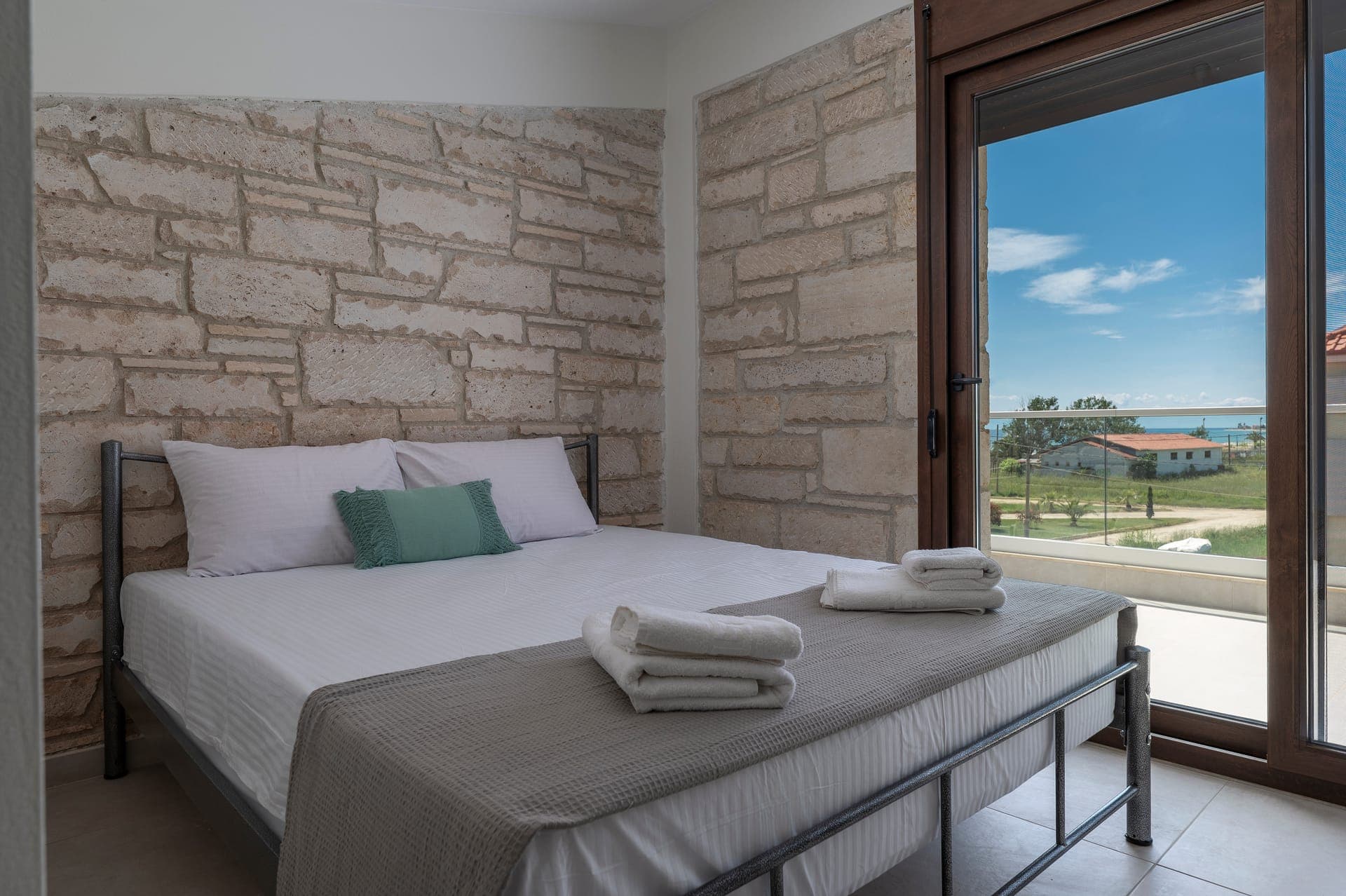 room-types-WHPEARL-DUPL2-0.jpg