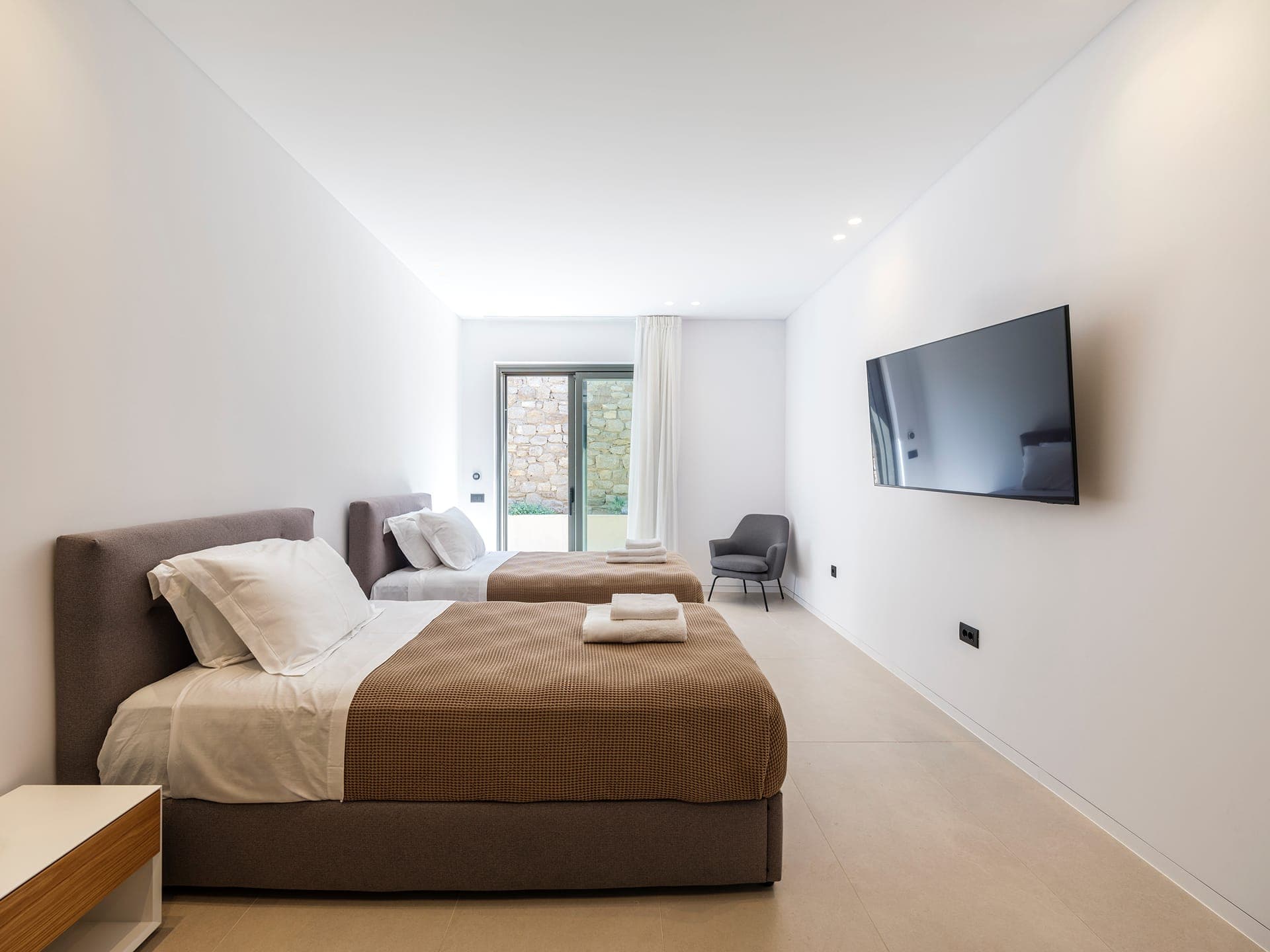 room-types-WLWHITELIS-AVELOR-0.jpg