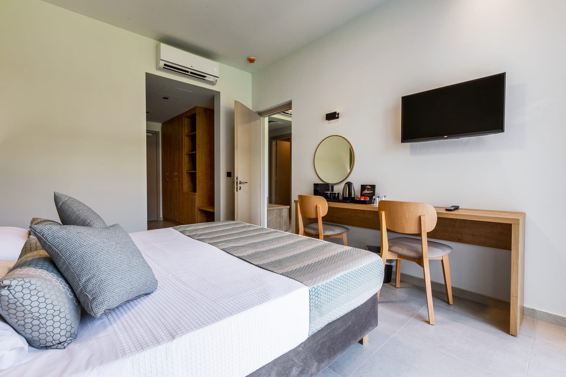 room-types-WOELLAGANA-DBLLV-0.jpg