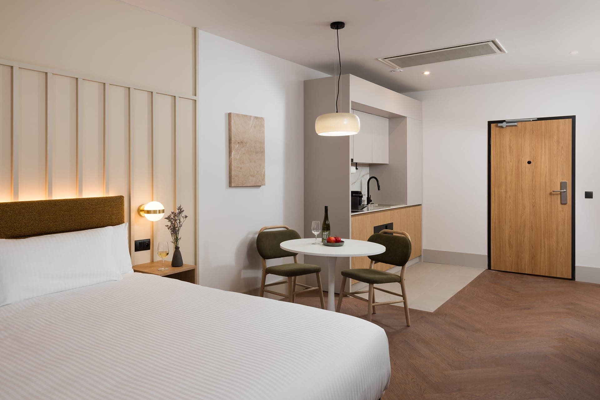 room-types-WOLAWARSAW-STD-0.jpg