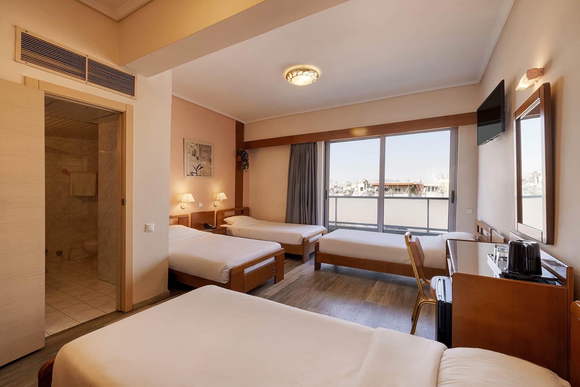 room-types-XENATHENS-STQD-0.jpg