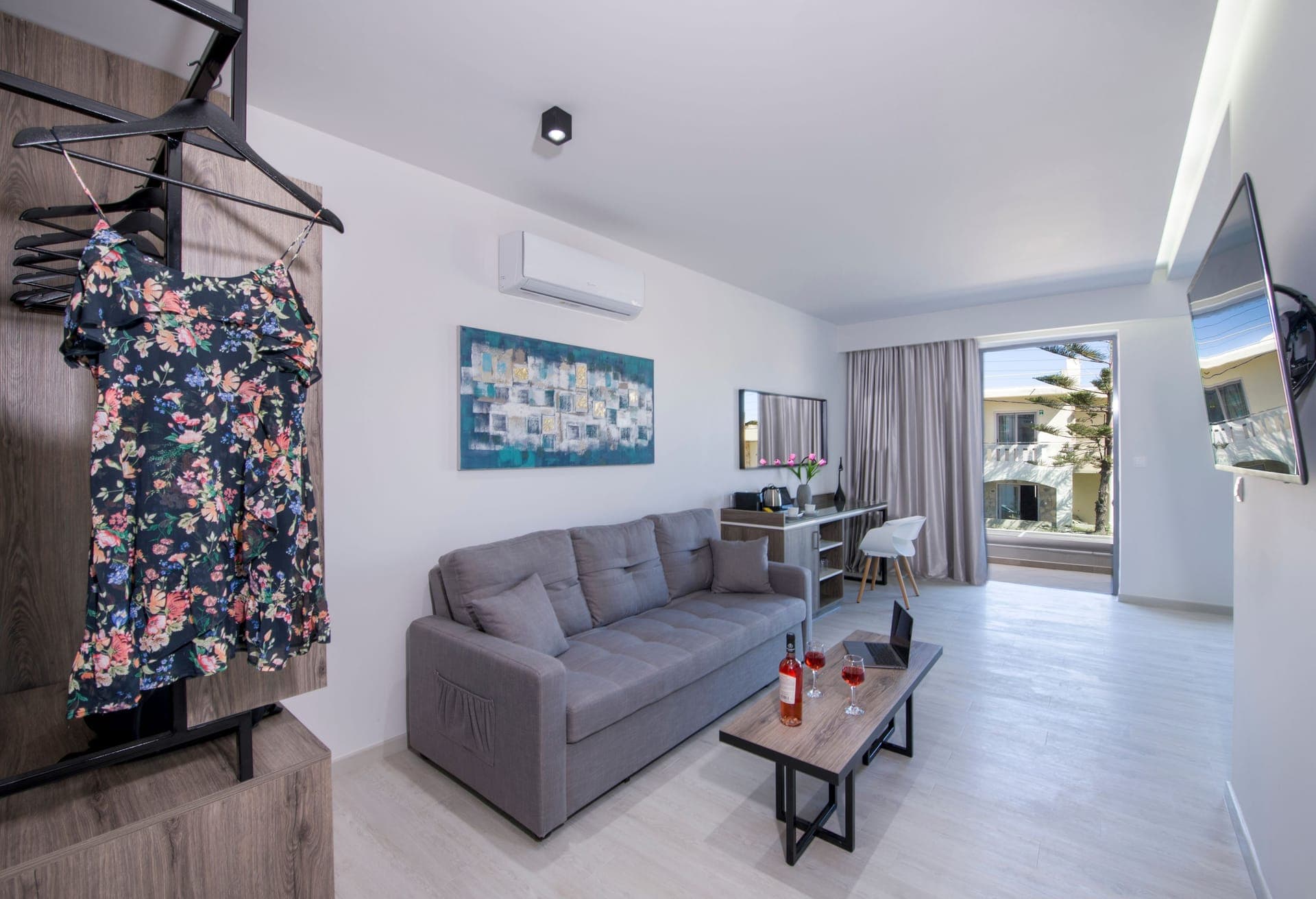 room-types-XSUITES-APHROD-0.jpg