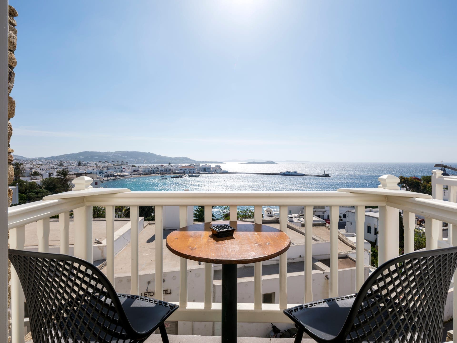 room-types-YALOSHOTEL-ROOM20-0.jpg