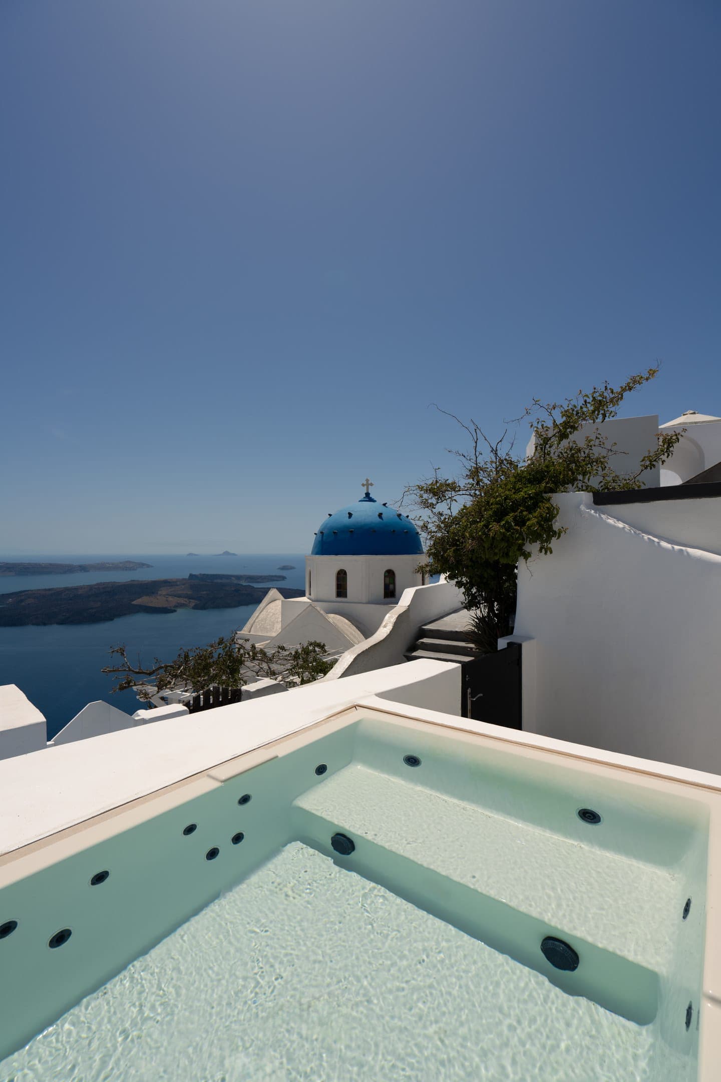 room-types-YOUMESUITE-COVE-0.jpg