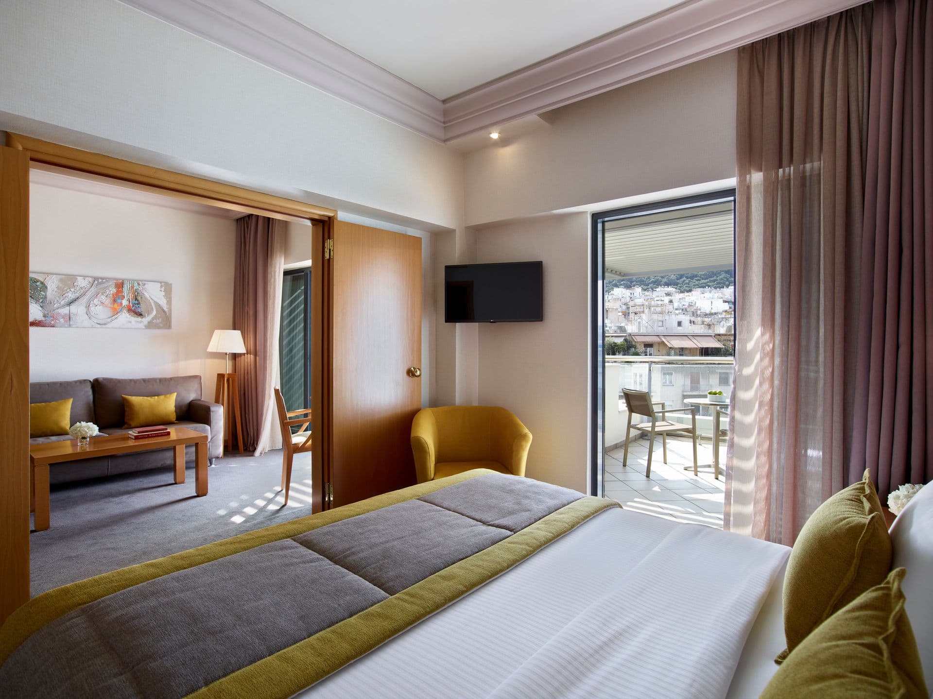 room-types-ZAFOLIA-SUITE-0.jpg