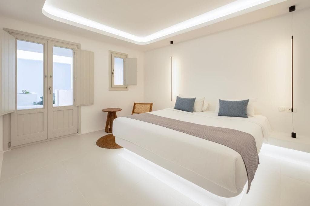 room-types-ZANNOSMLTH-LXPOOL-0.jpg