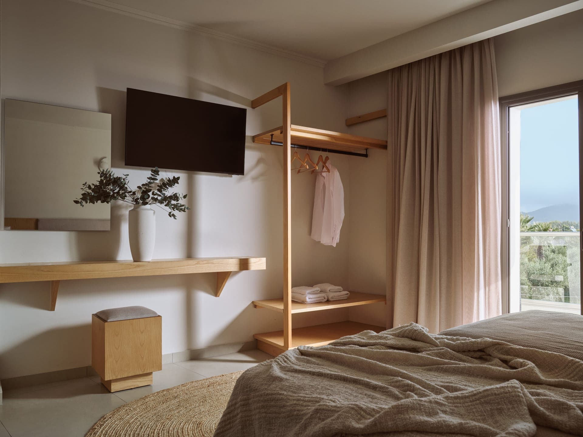 room-types-ZANTEATL-DBL-0.jpg
