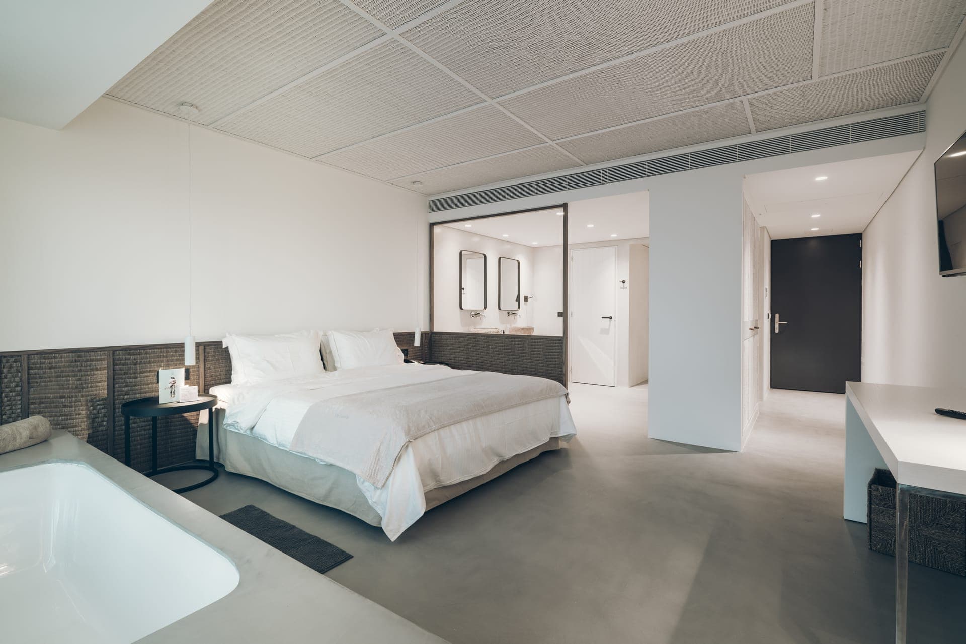 room-types-ZANTEMARIS-JNRSUI-0.jpg