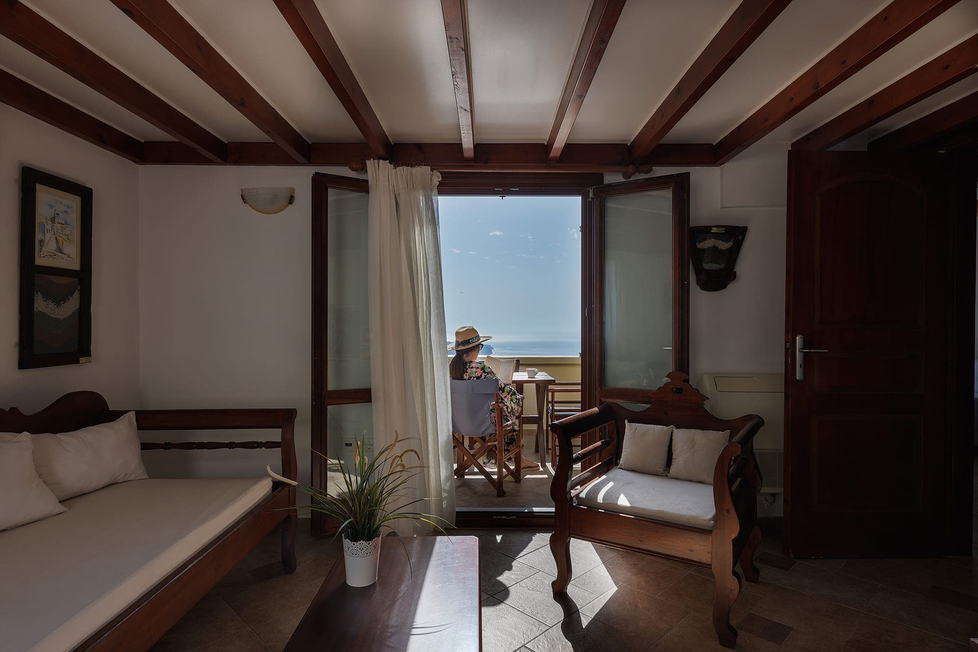 room-types-ZATRIKIONV-LOFT-0.jpg